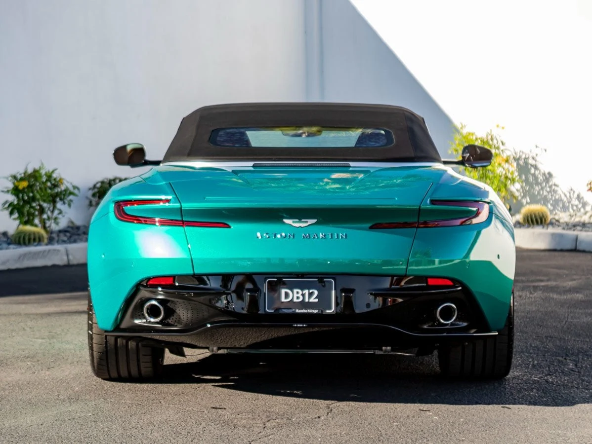 2026 Aston Martin DB12 Volante, 10/30
