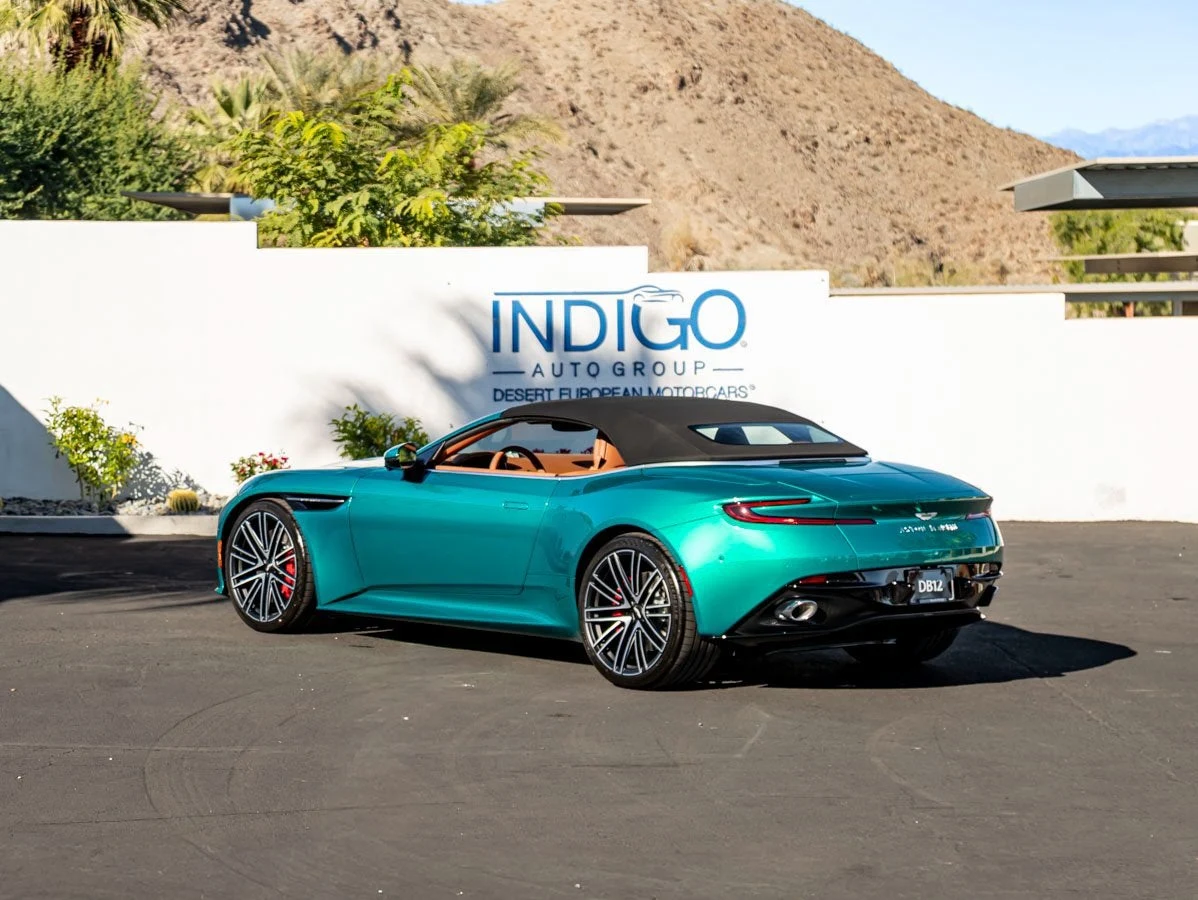 2026 Aston Martin DB12 Volante, 11/30