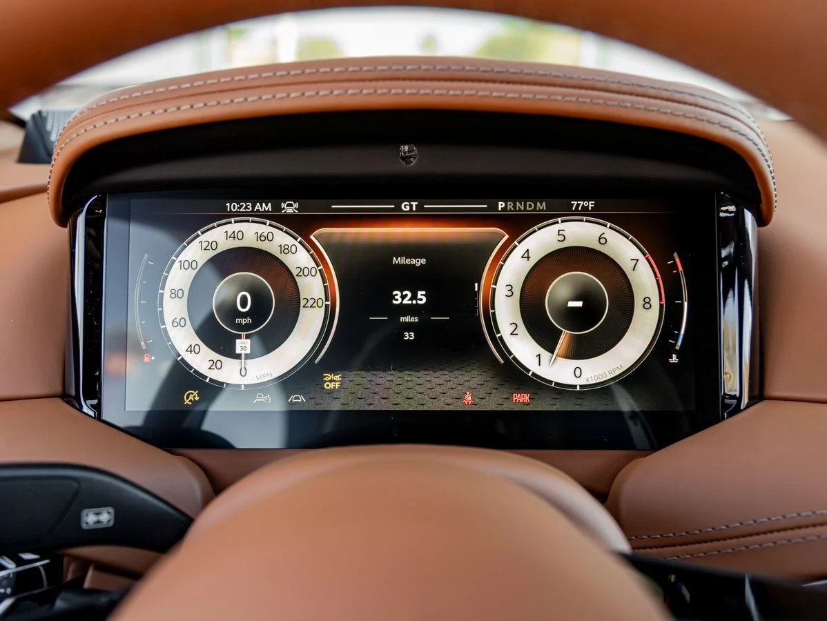 2026 Aston Martin DB12 Volante, 18/30