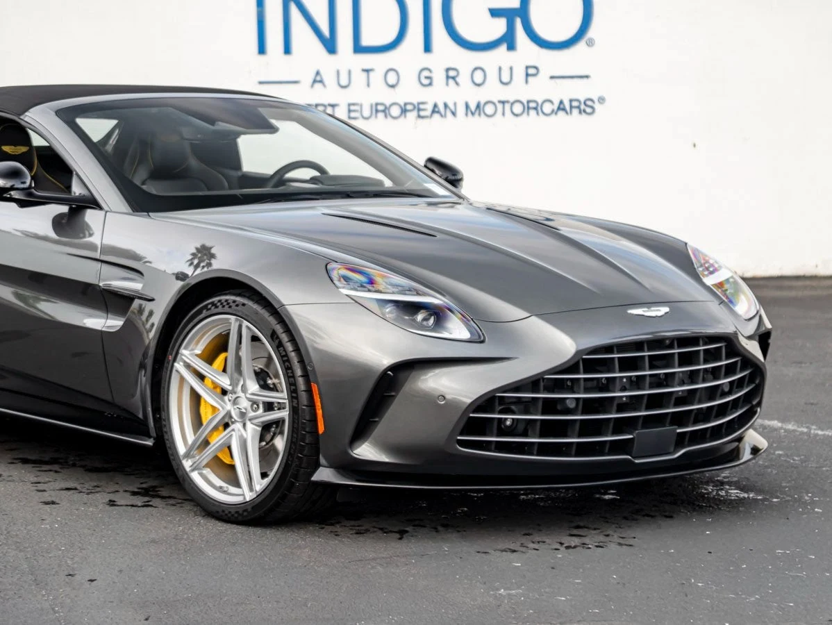 2026 Aston Martin Vantage Roadster (2024 Update), 7/30
