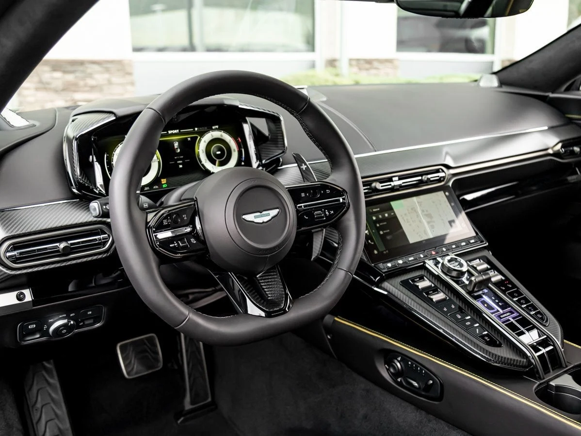 2026 Aston Martin Vantage Roadster (2024 Update), 17/30