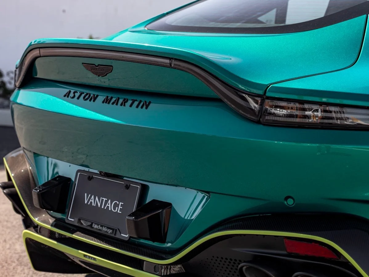 2025 Aston Martin Vantage (2024 Update), 8/27