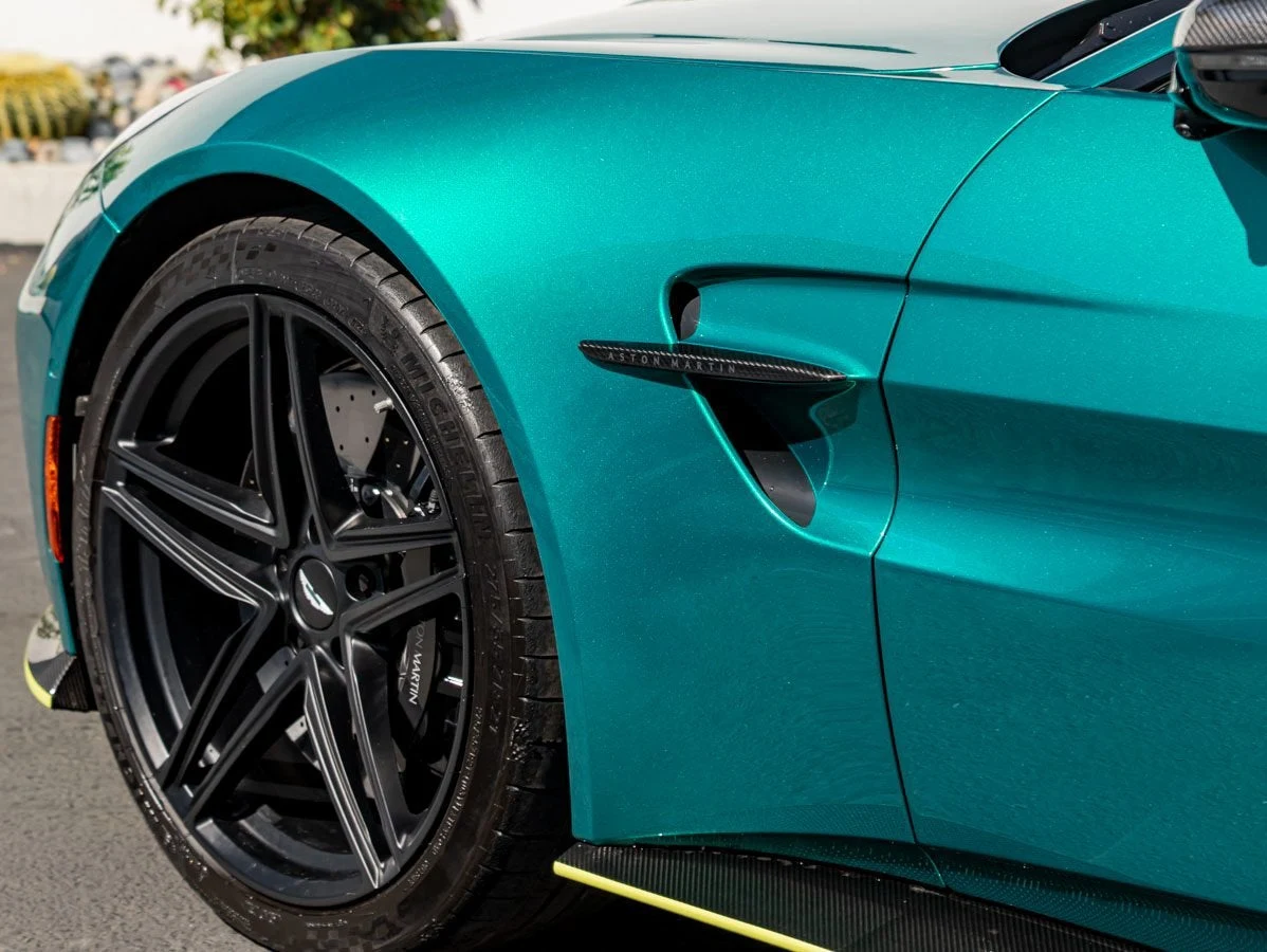 2025 Aston Martin Vantage (2024 Update), 9/27