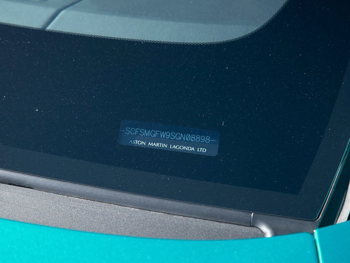2025 Aston Martin Vantage (2024 Update), 27/27