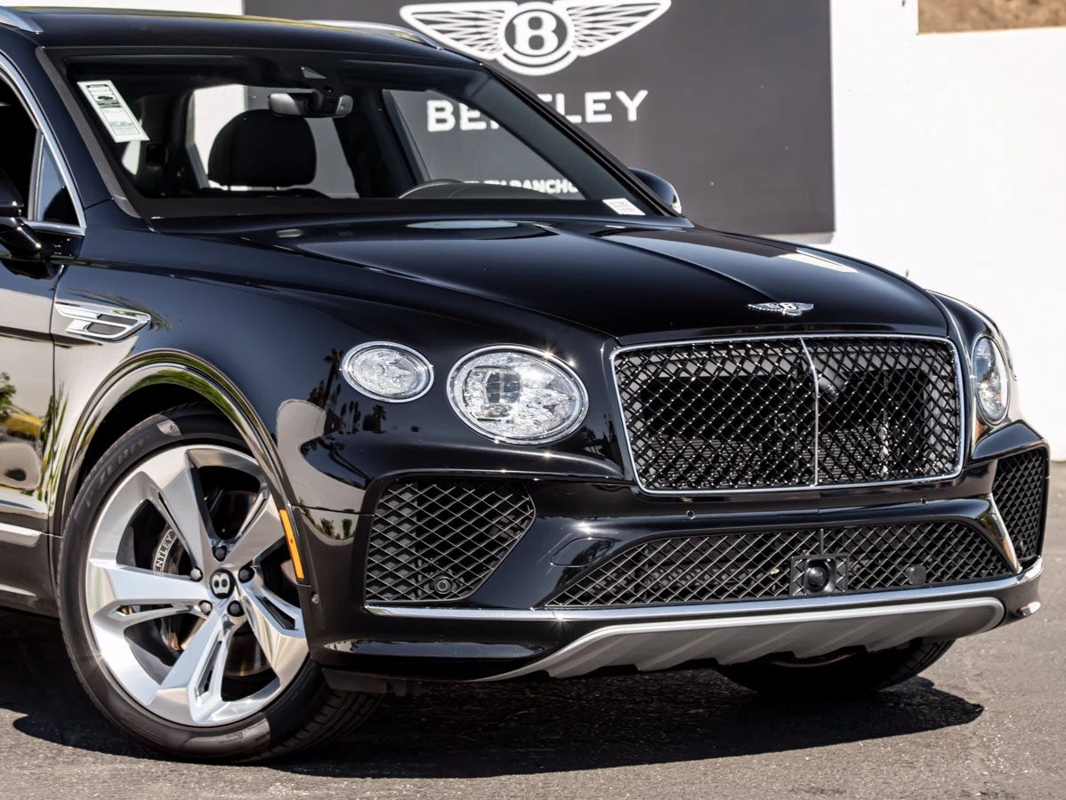 2025 Bentley Bentayga EWB V8, 8/30