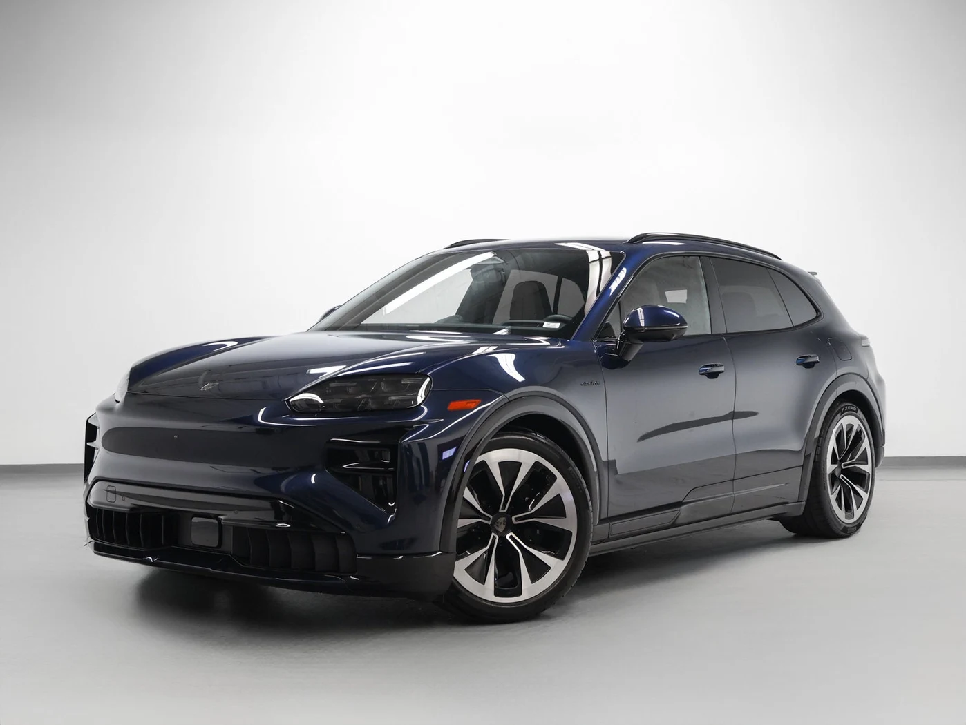 Porsche Cayenne Turbo Electric (E4) | Indigo Auto Group