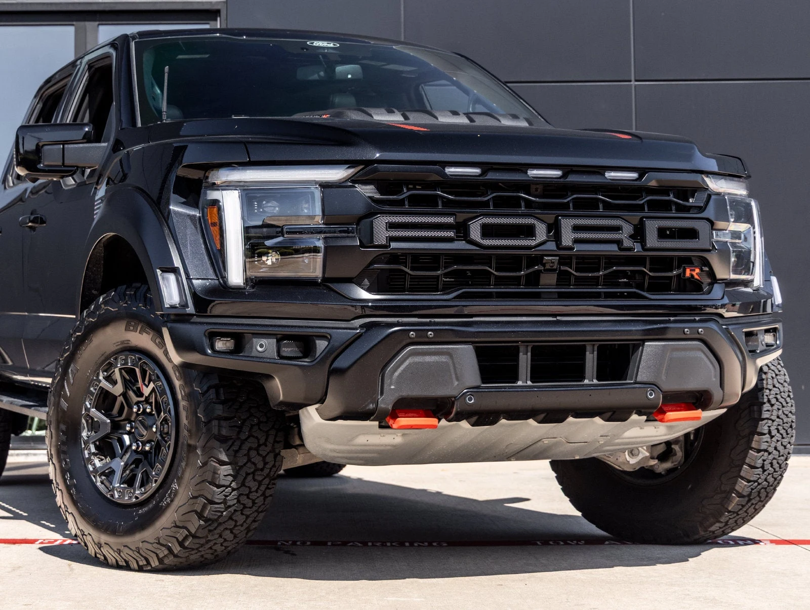 2026 Ford F-150 Raptor R, 5/30