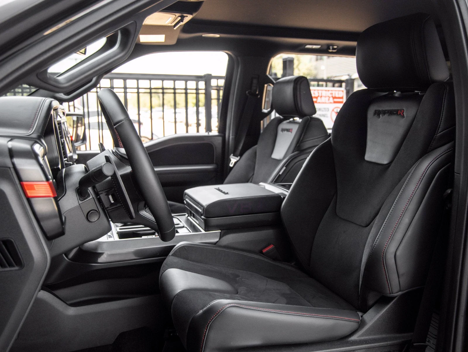 2026 Ford F-150 Raptor R, 27/30