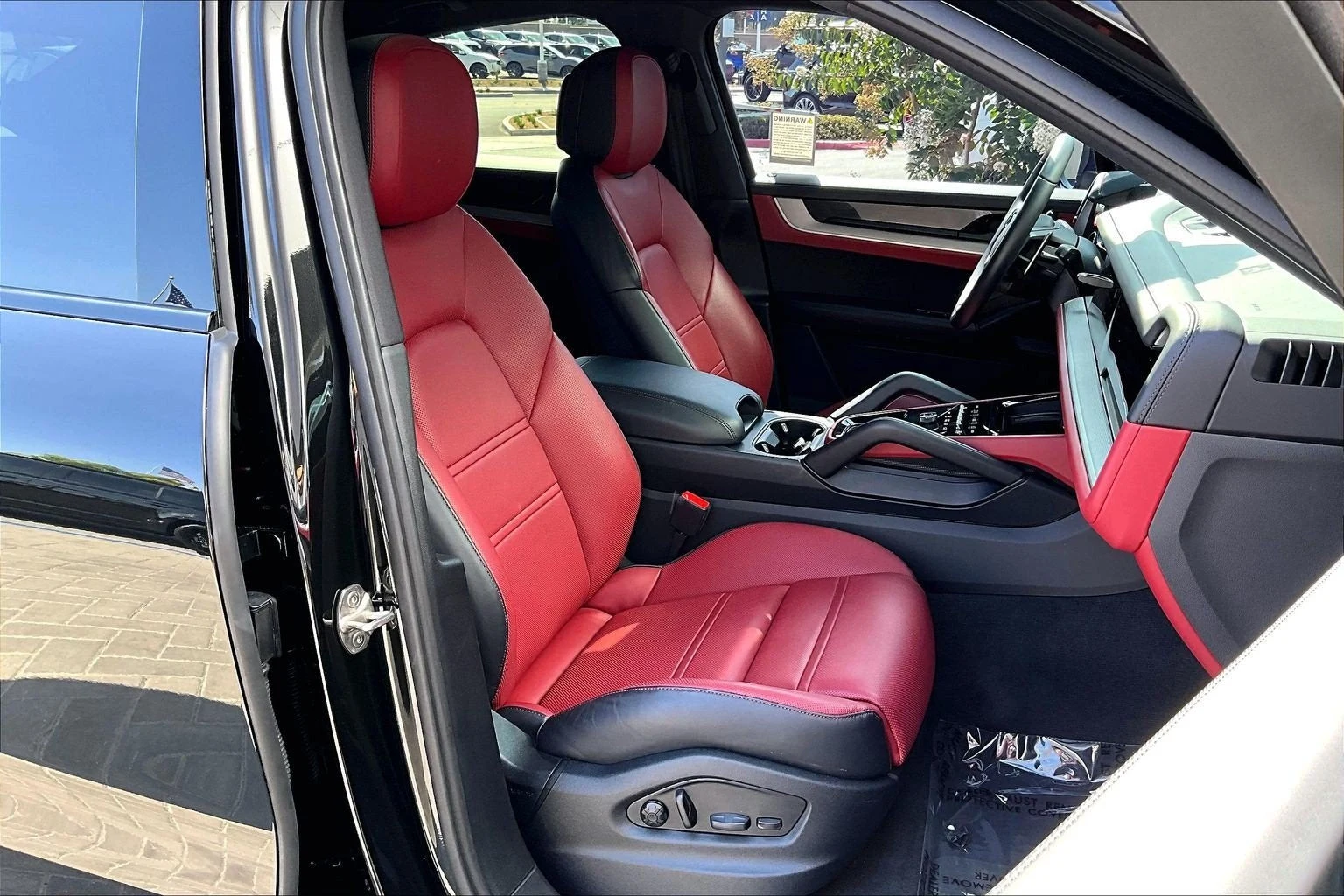 2025 Porsche Cayenne E-Hybrid Coupé (3rd Generation, 2024 update), 7/30