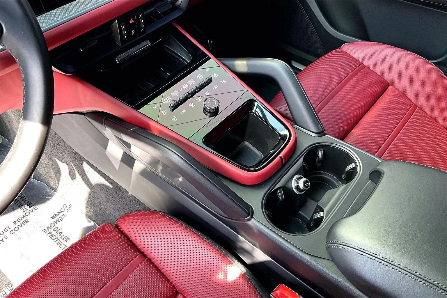 2025 Porsche Cayenne E-Hybrid Coupé (3rd Generation, 2024 update), 17/30