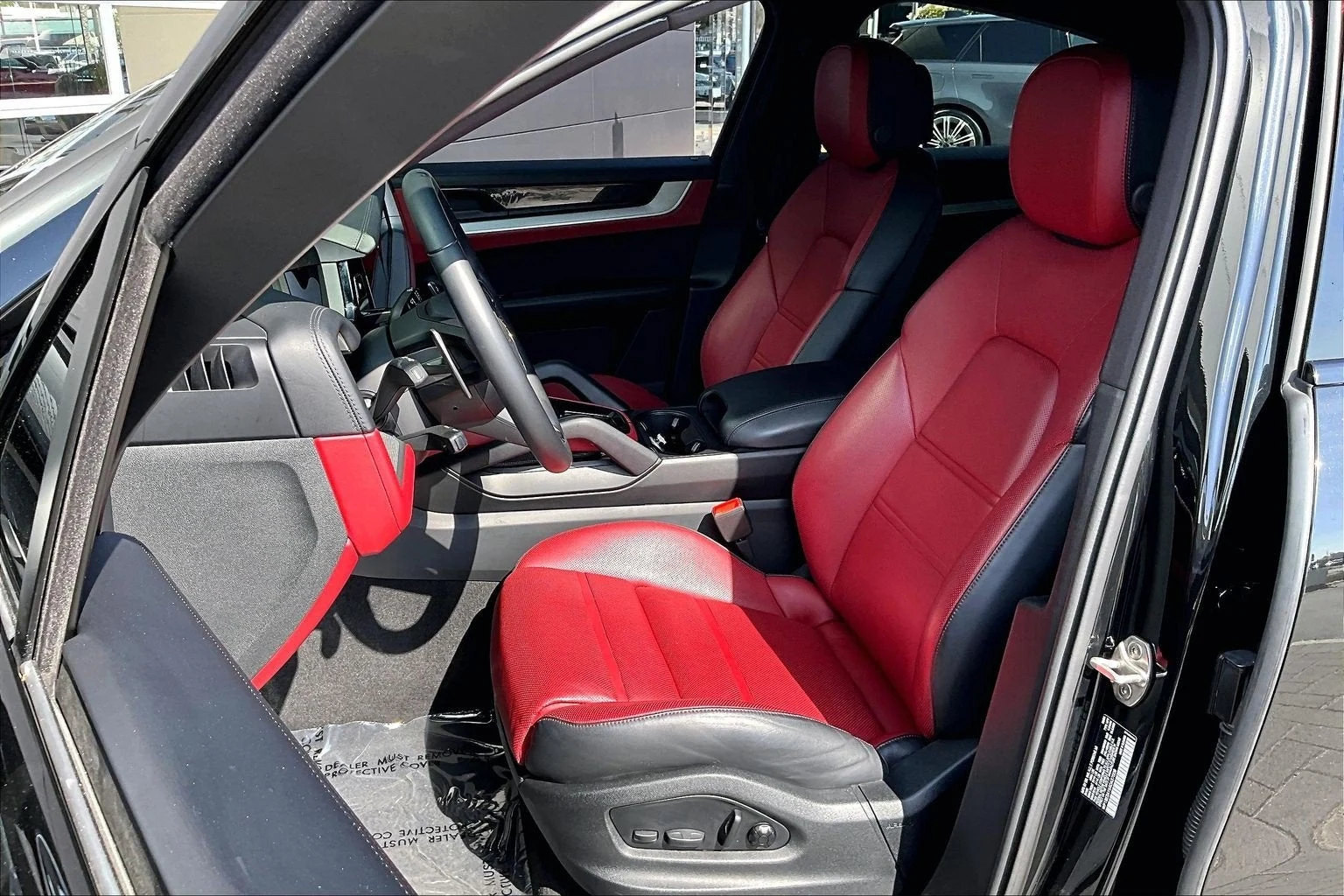 2025 Porsche Cayenne E-Hybrid Coupé (3rd Generation, 2024 update), 25/30