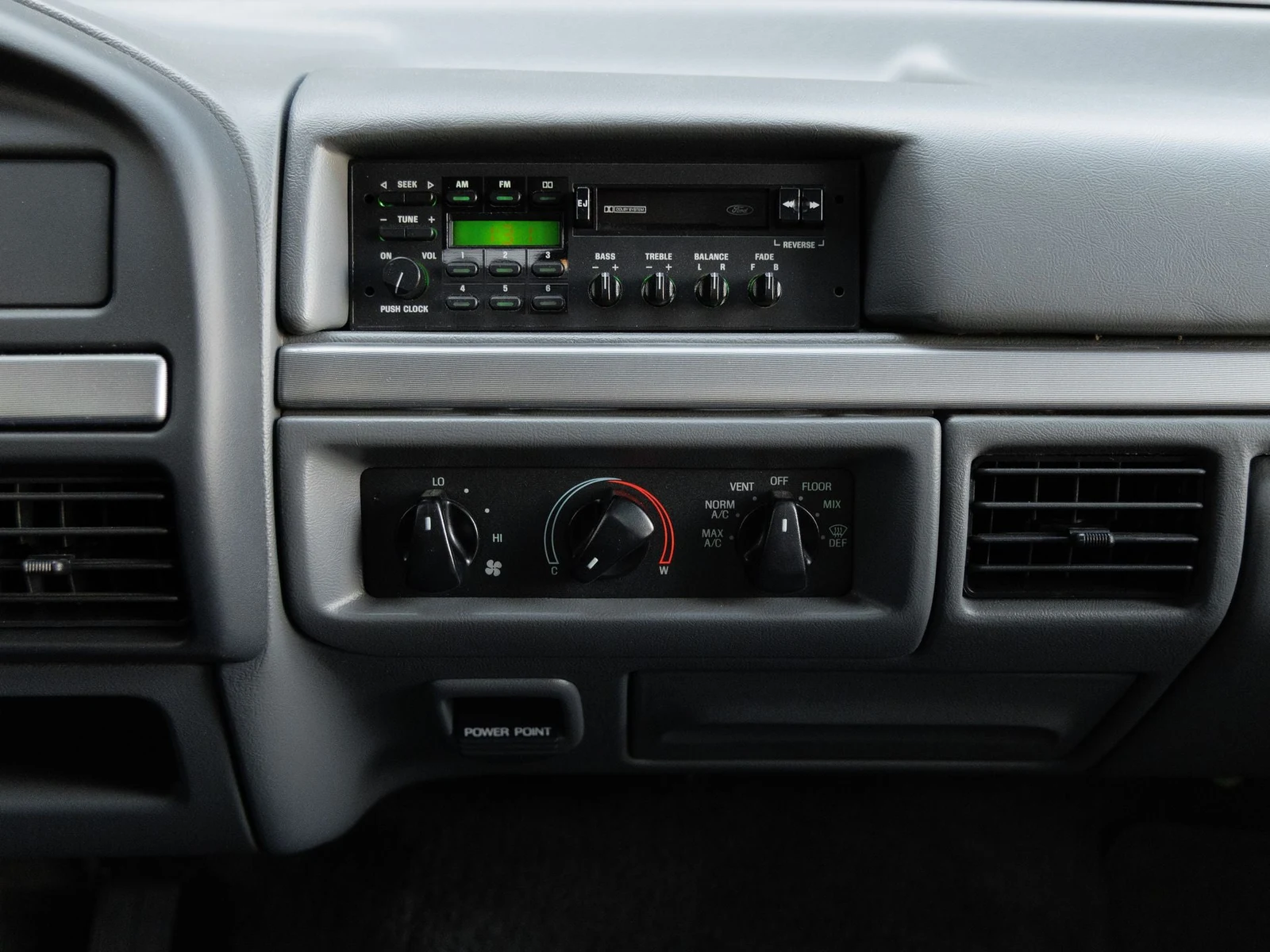 1993 Ford F-150 SVT Lightning (9th Generation), 25/30