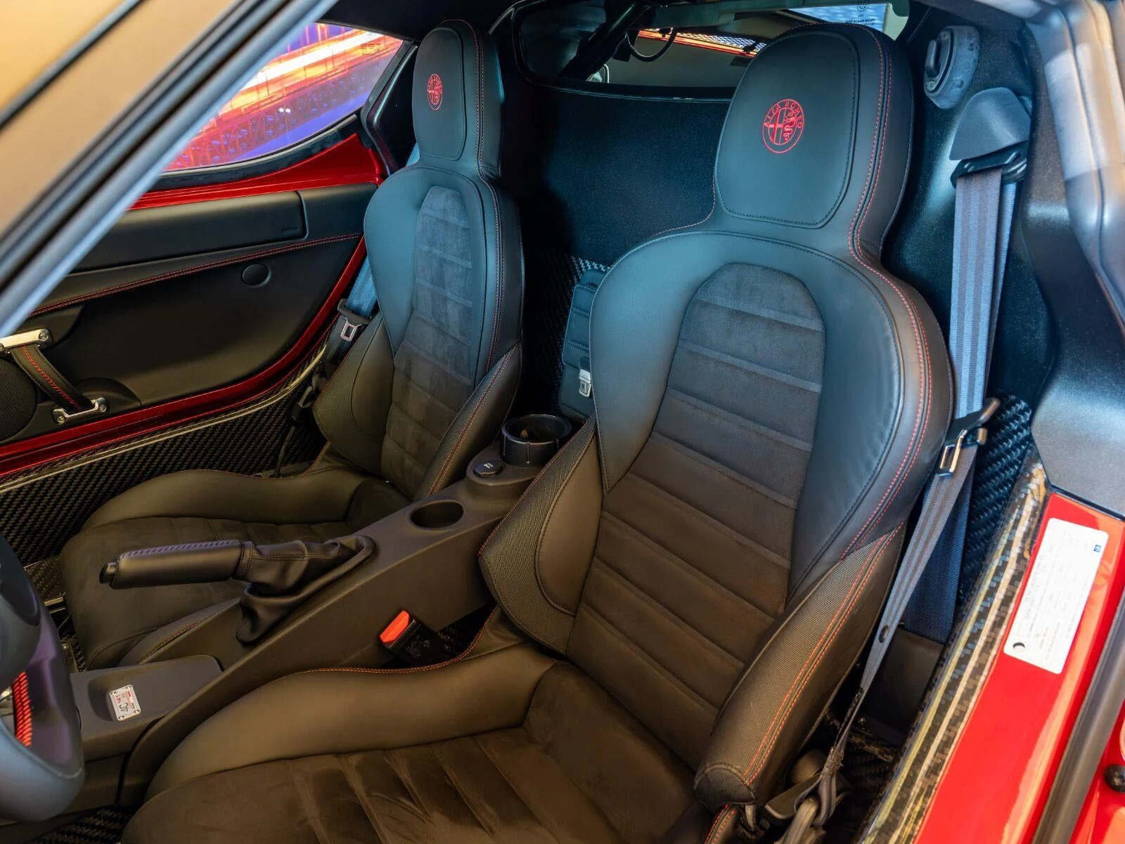 2015 Alfa Romeo 4C Launch Edition, 11/24