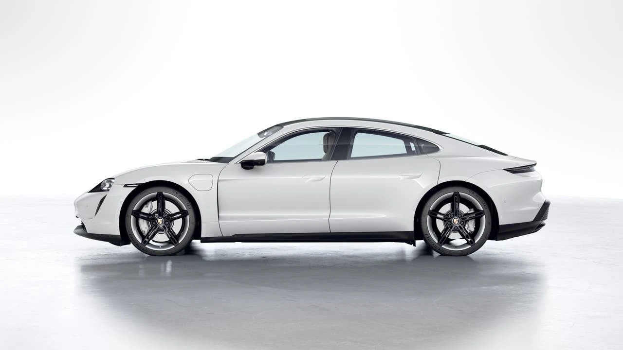 2022 Porsche Taycan 4S (Original Version), 2/7