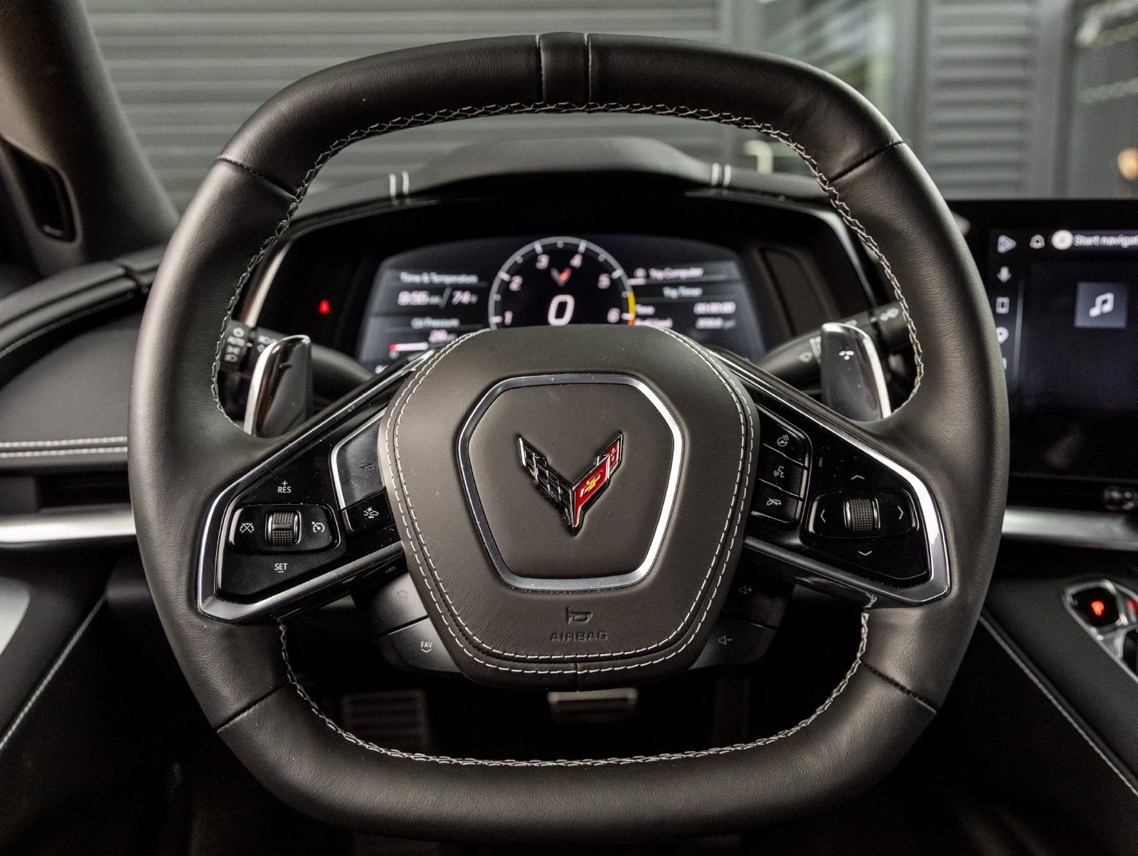 2025 Chevrolet Corvette Stingray C8, 24/30