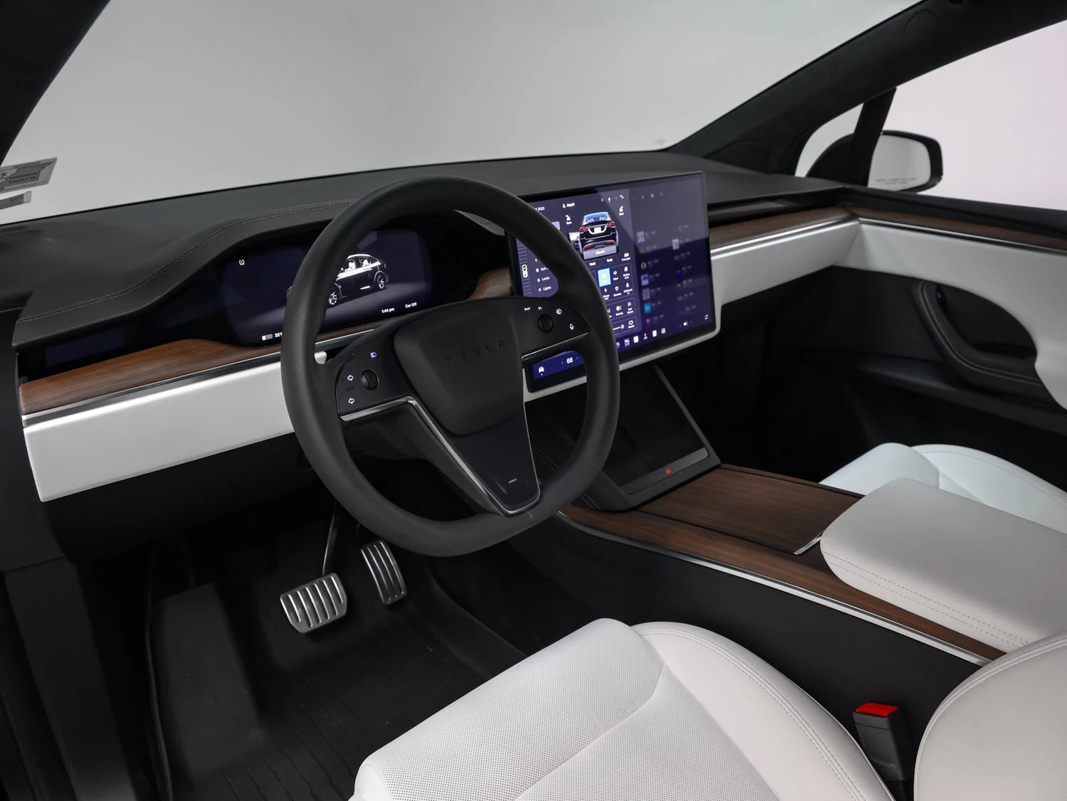 2023 Tesla Model X, 4/30