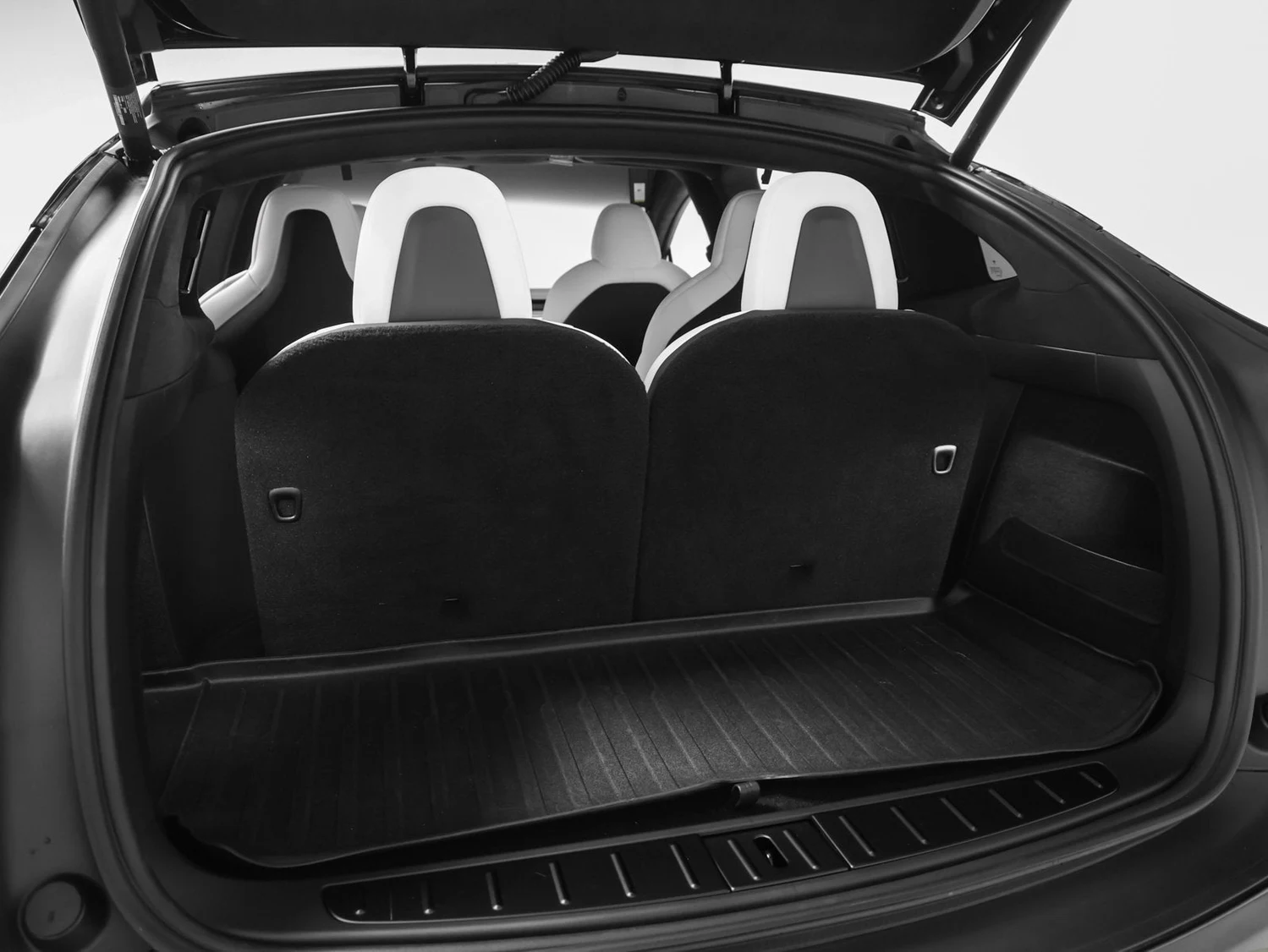 2023 Tesla Model X, 16/30