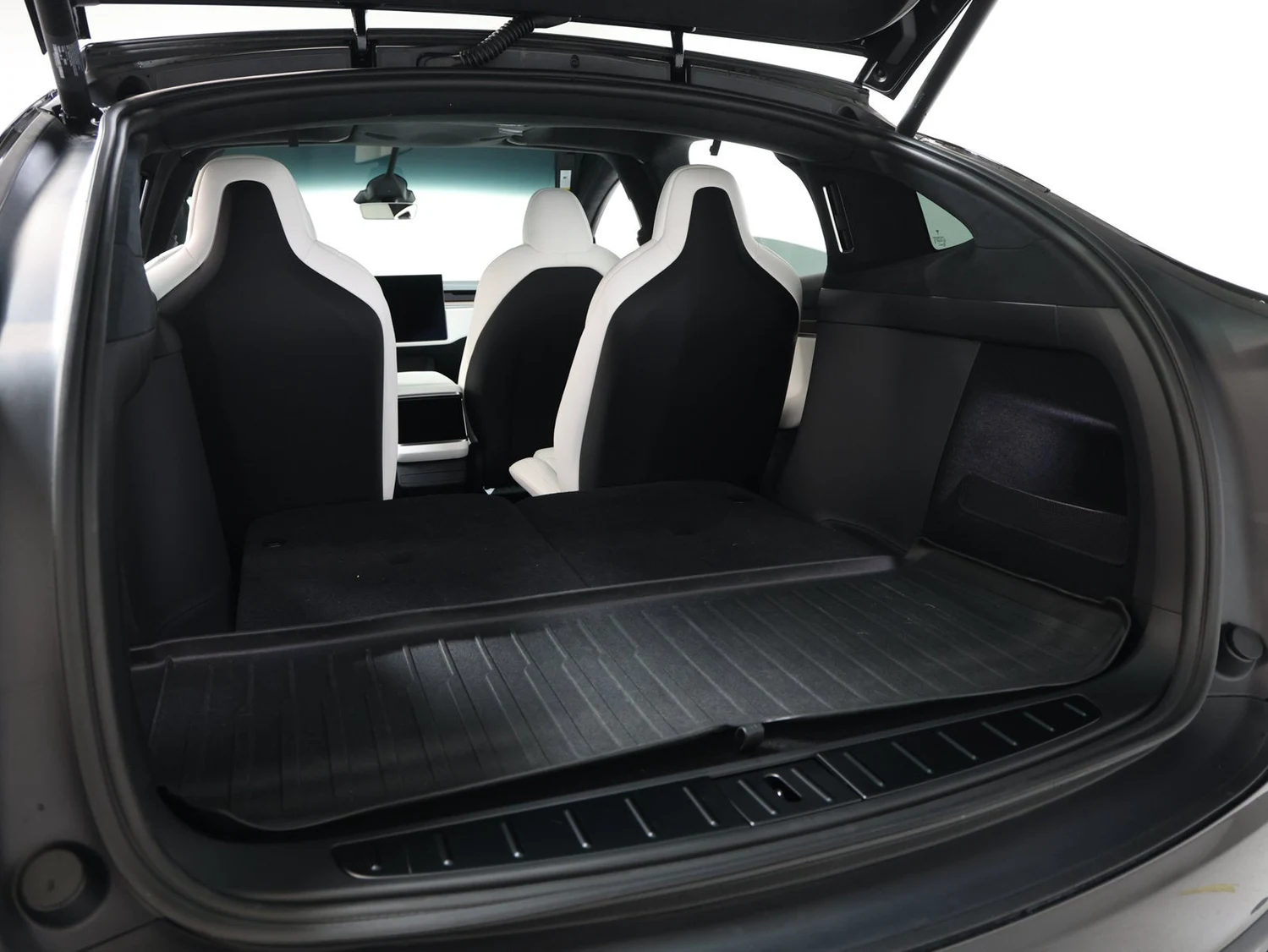 2023 Tesla Model X, 17/30
