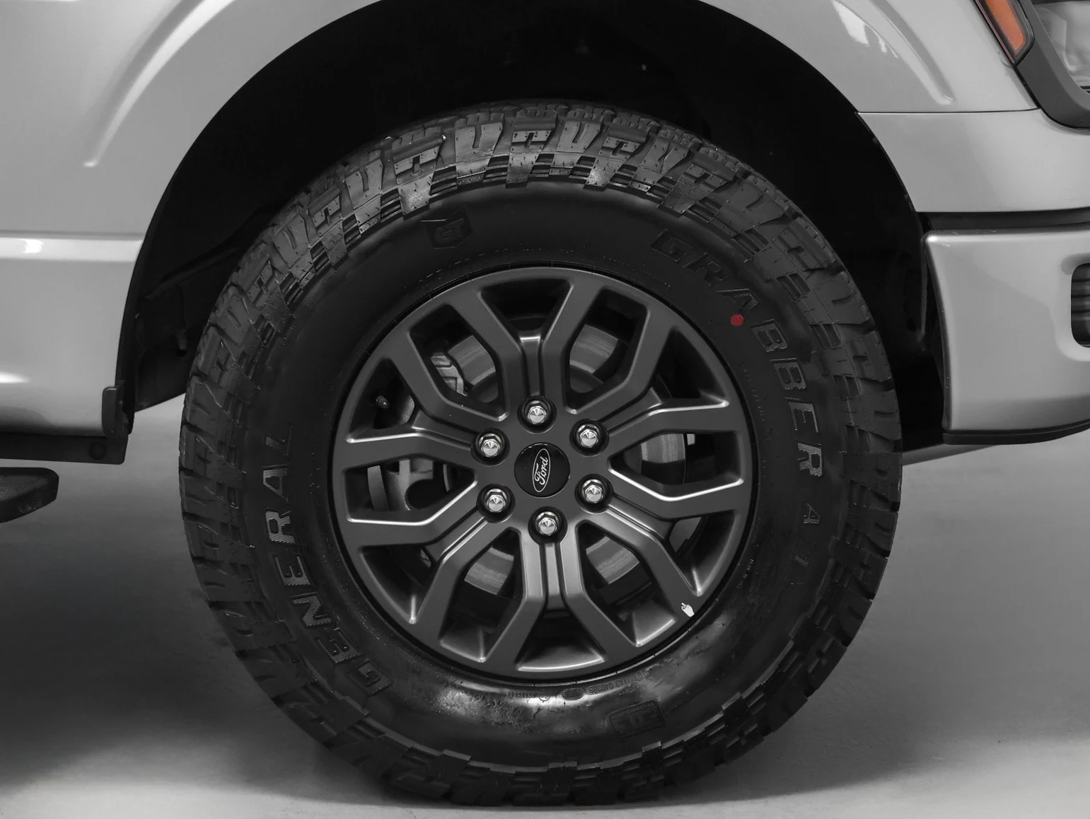 2025 Ford F-150 Tremor, 15/30
