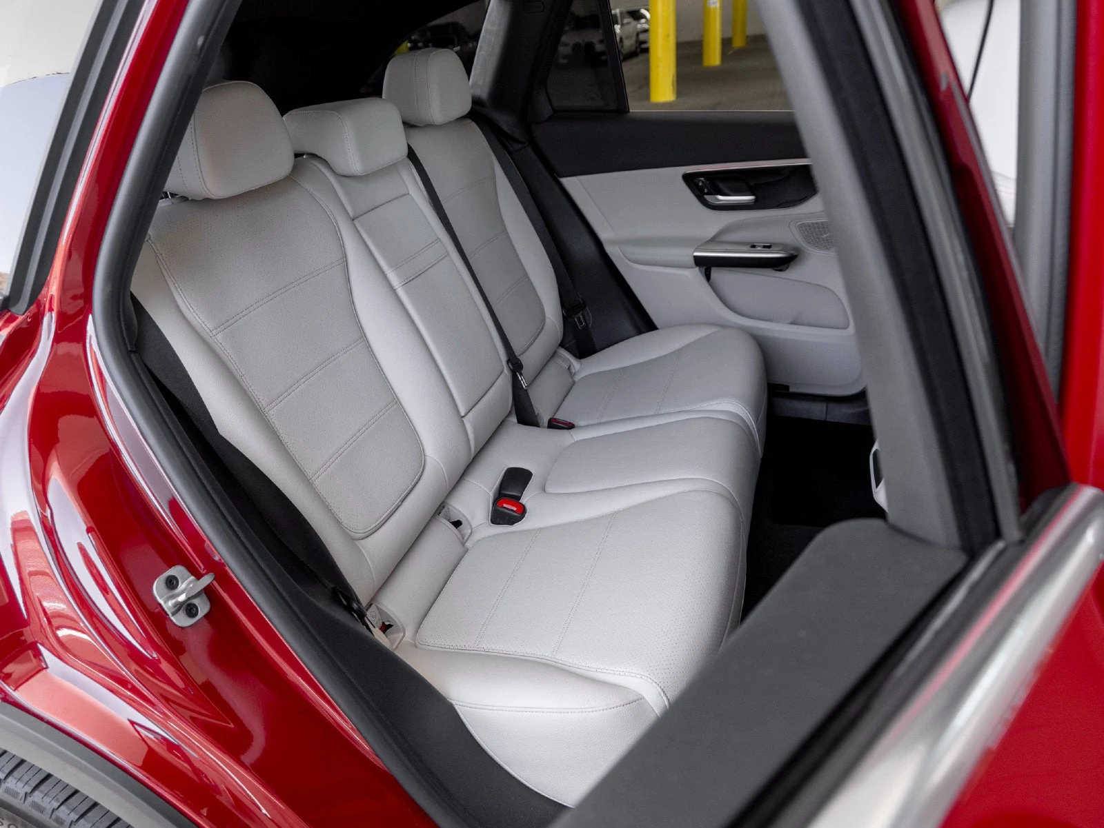 2026 Mercedes-Benz GLC 300 (X254), 24/30