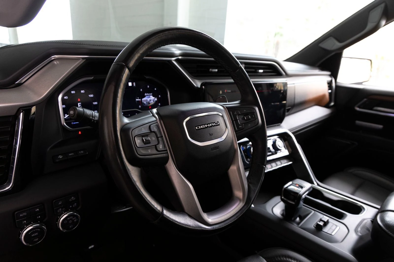 2023 GMC Sierra 1500 Denali, 17/30