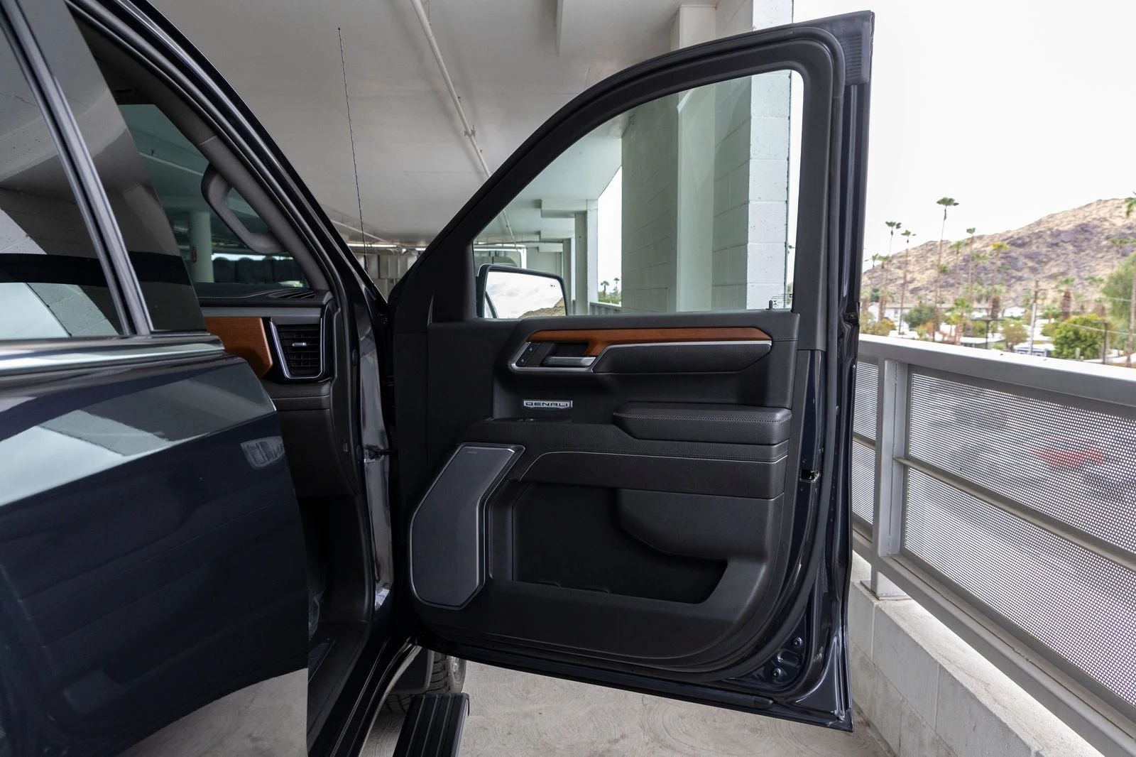 2023 GMC Sierra 1500 Denali, 28/30