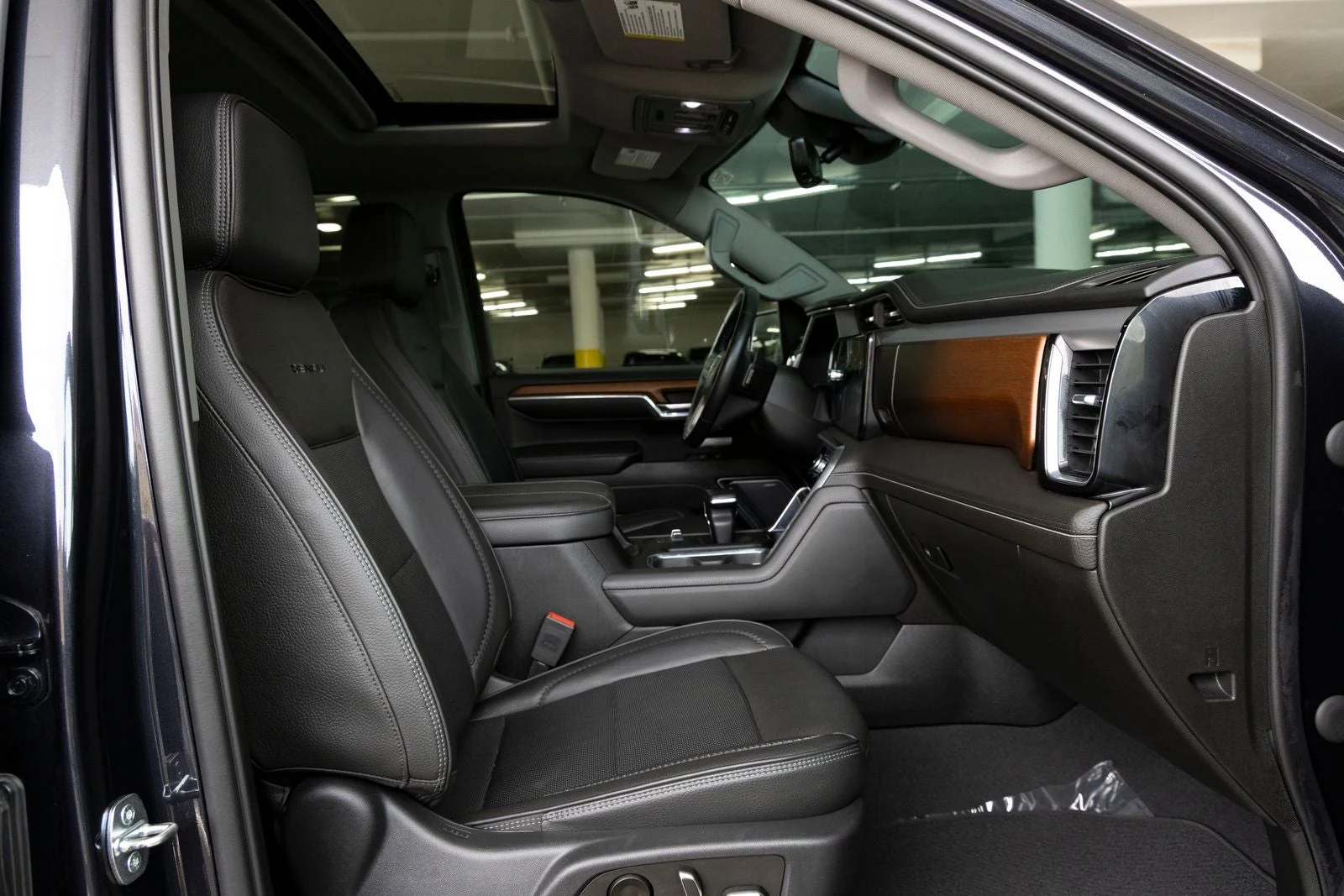 2023 GMC Sierra 1500 Denali, 29/30