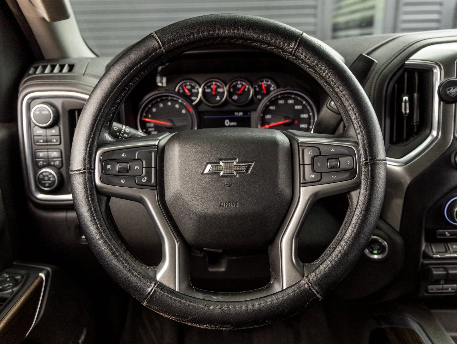 2020 Chevrolet Silverado 1500, 26/30
