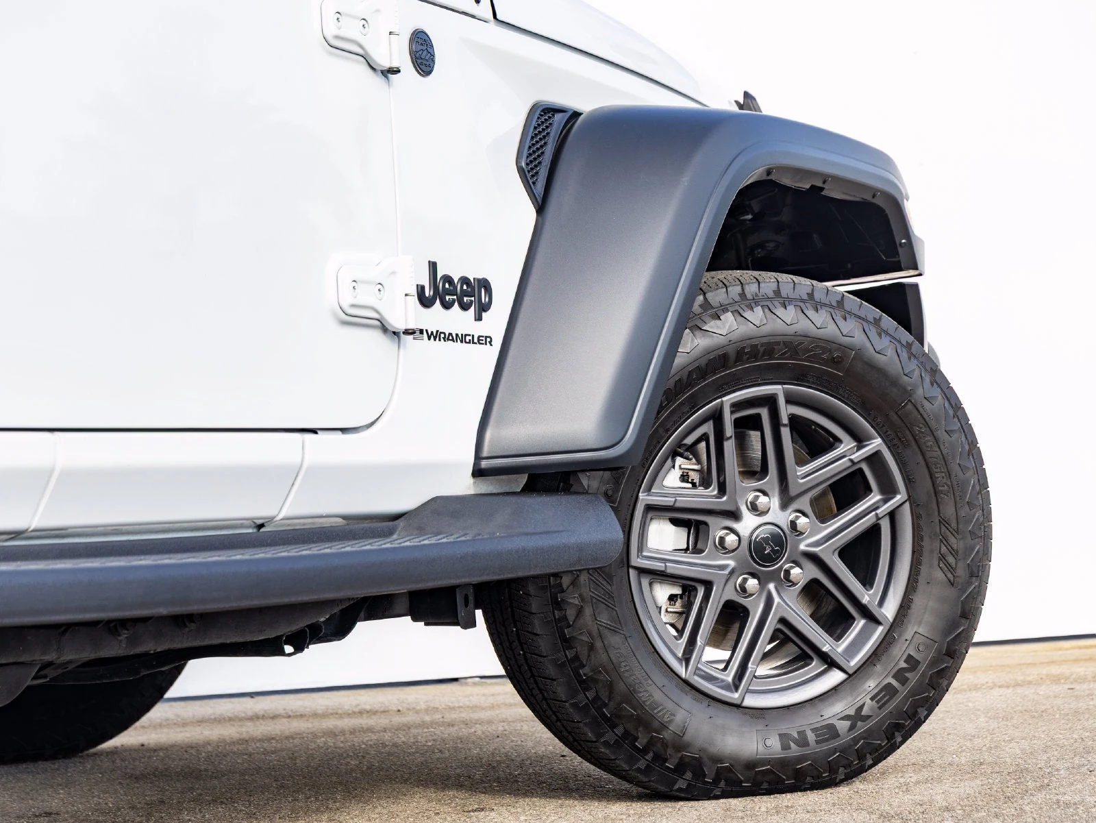2025 Jeep Wrangler Sport, 14/30