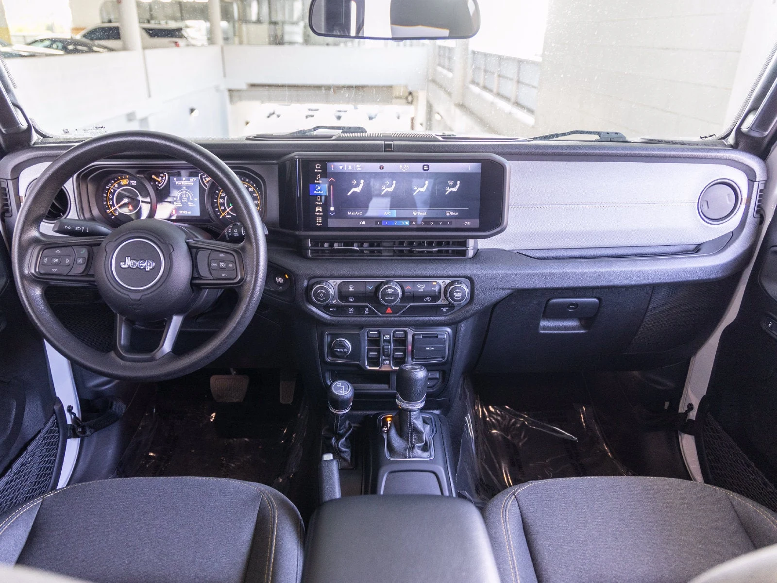 2025 Jeep Wrangler Sport, 26/30