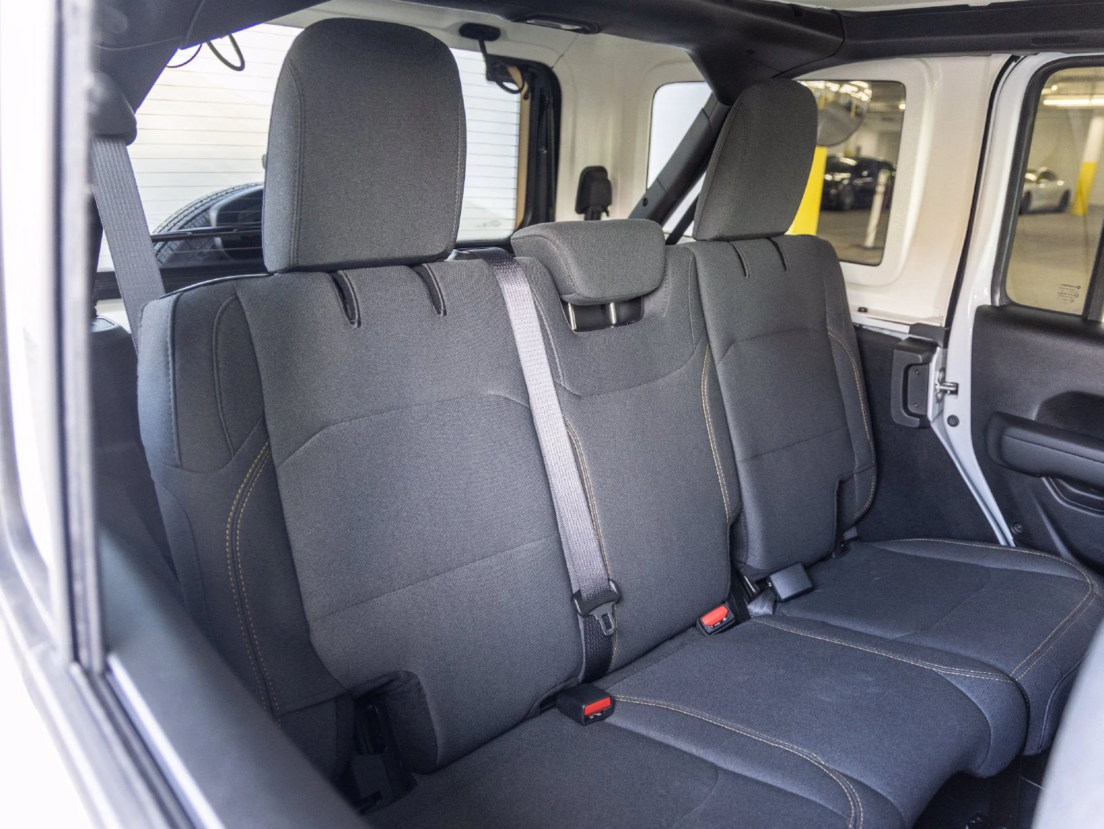 2025 Jeep Wrangler Sport, 30/30