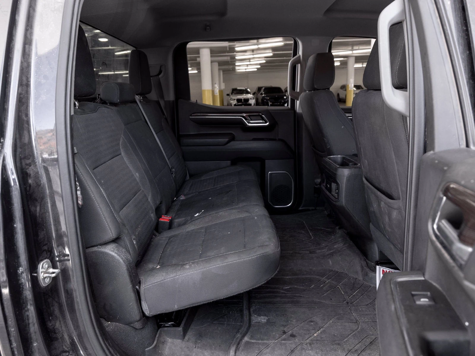 2023 Chevrolet Silverado 1500, 24/30