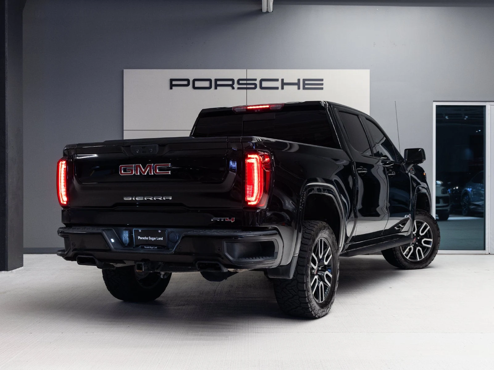 2022 GMC Sierra 1500 AT4, 7/30