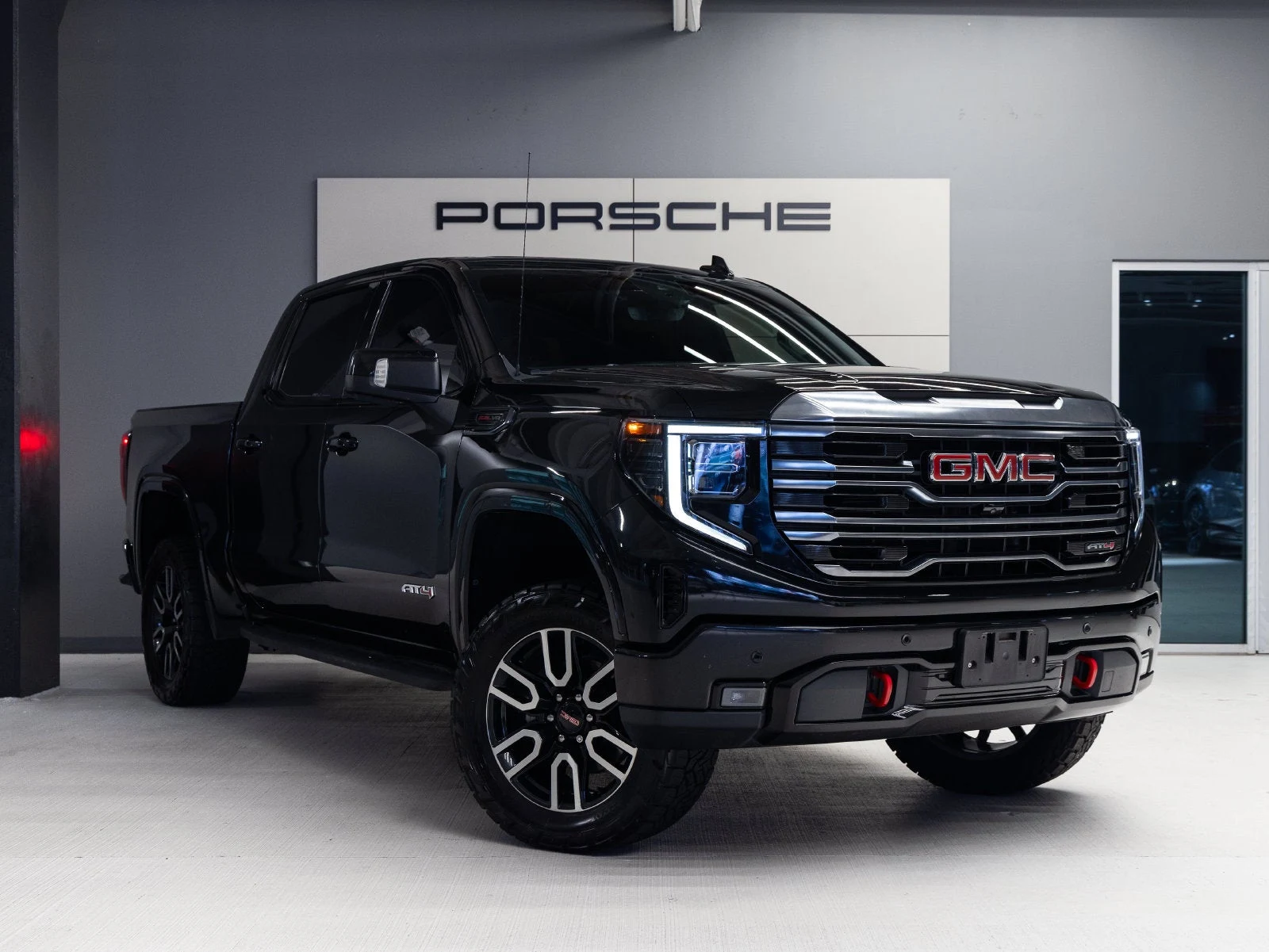 2022 GMC Sierra 1500 AT4, 9/30
