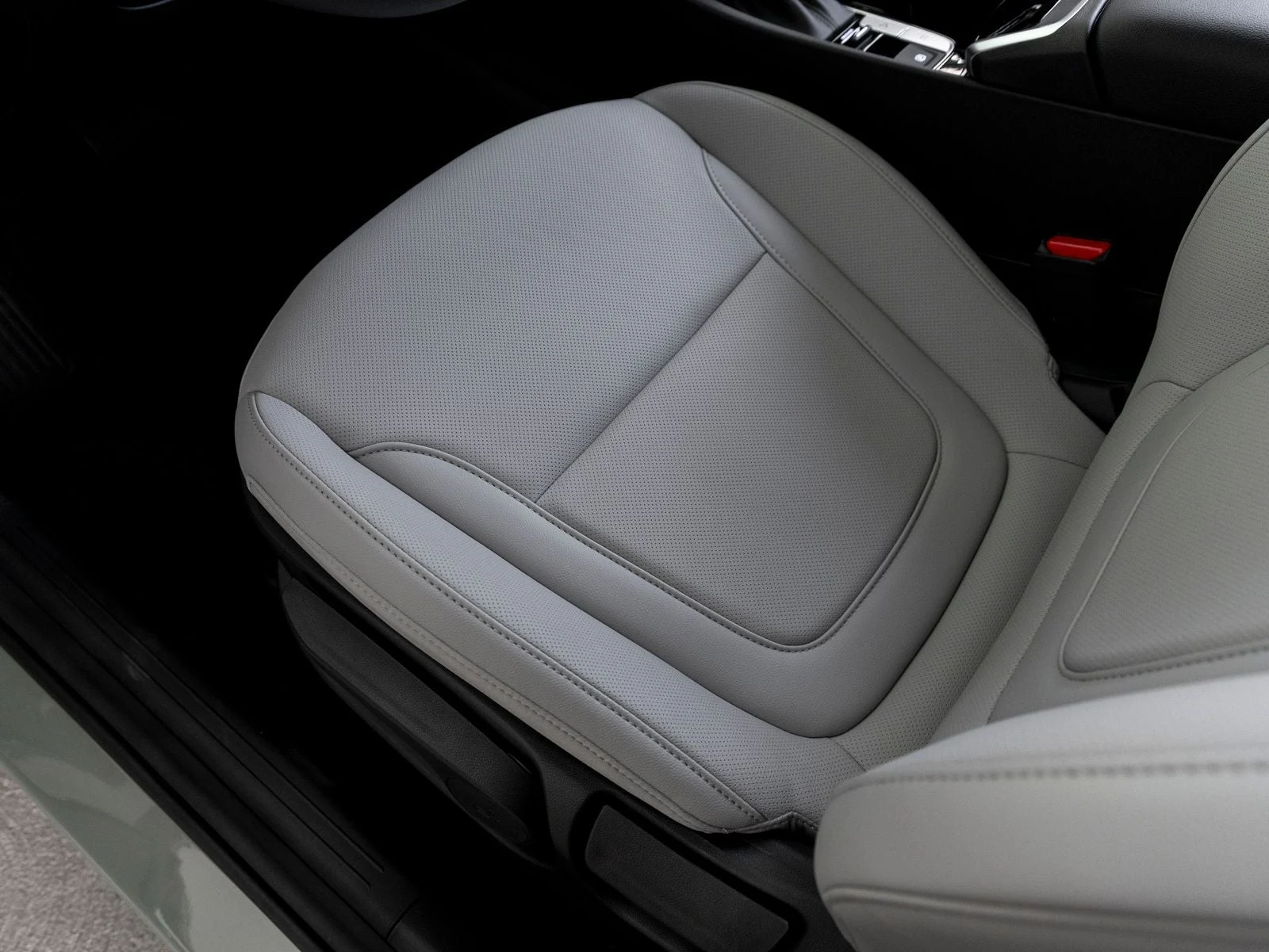 2027 Hyundai Santa Cruz SE, 12/30