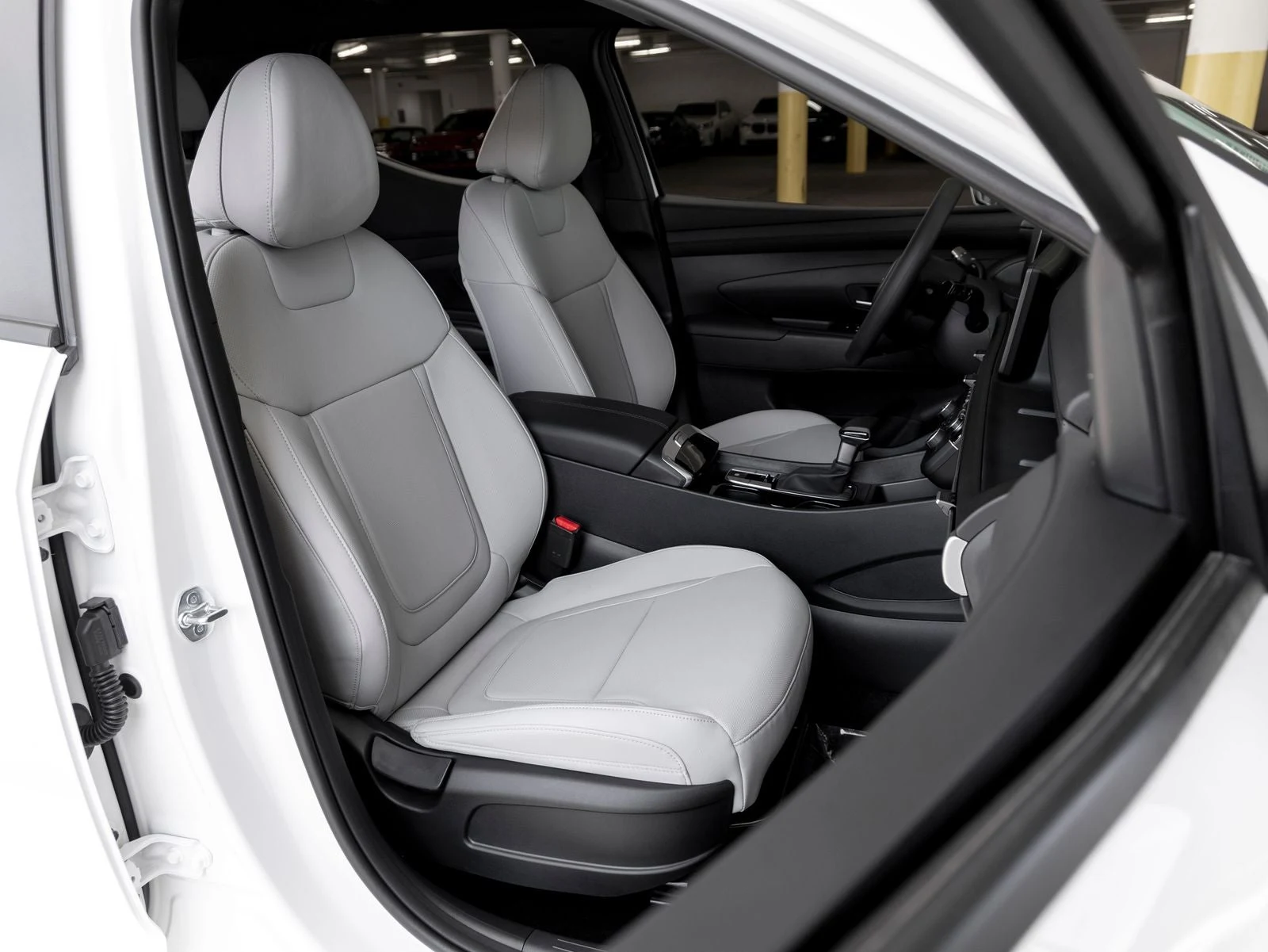 2027 Hyundai Santa Cruz SE, 26/30