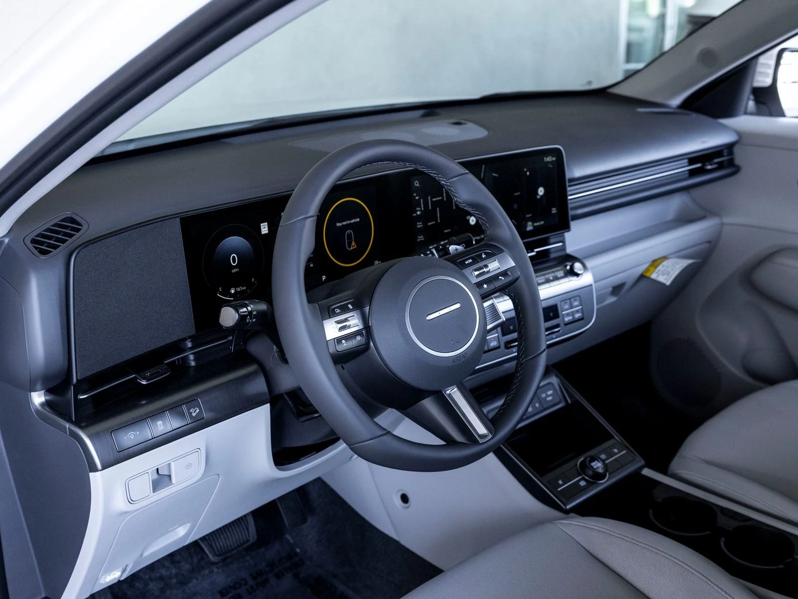 2025 Hyundai Kona SEL Convenience (SX2), 18/30