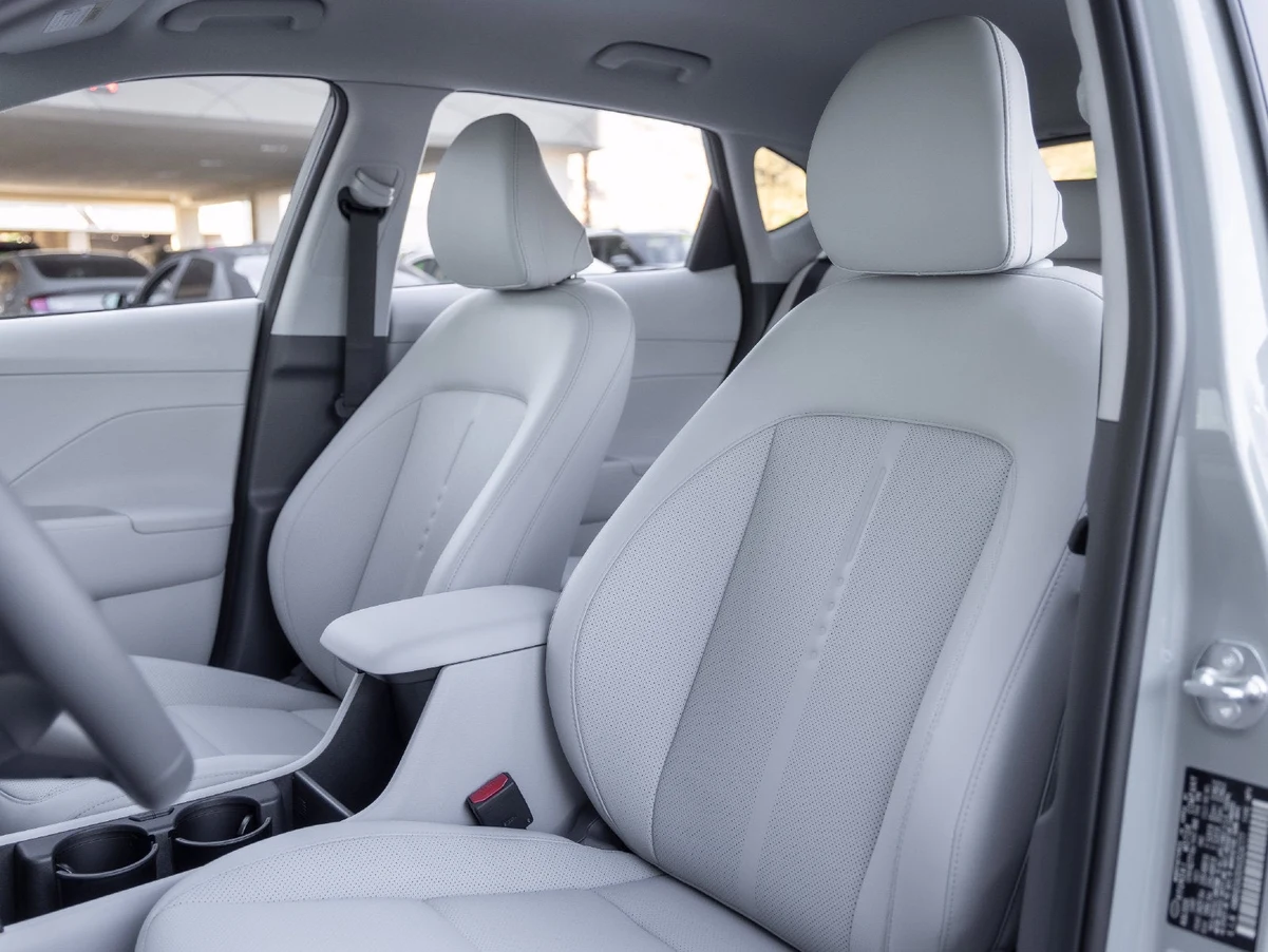 2027 Hyundai Kona SEL Premium (SX2), 14/30