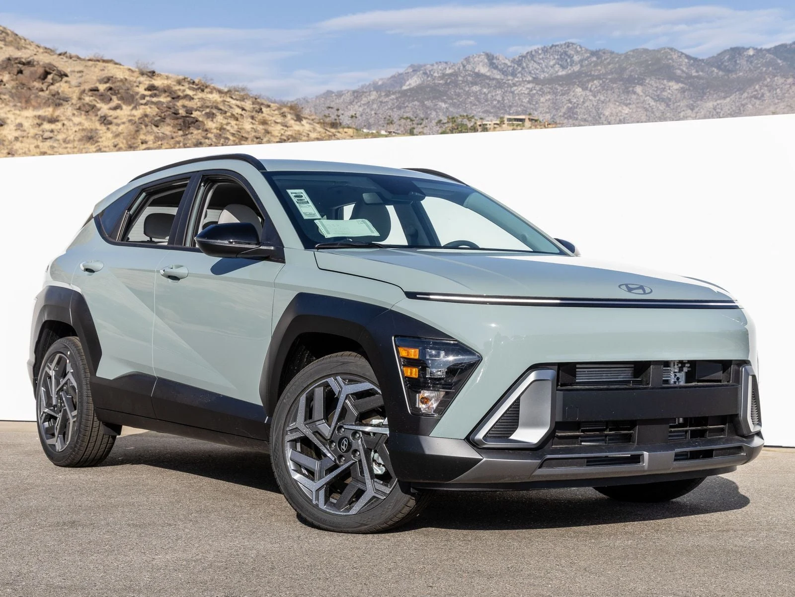 2026 Hyundai Kona SEL Premium (SX2), 5/30