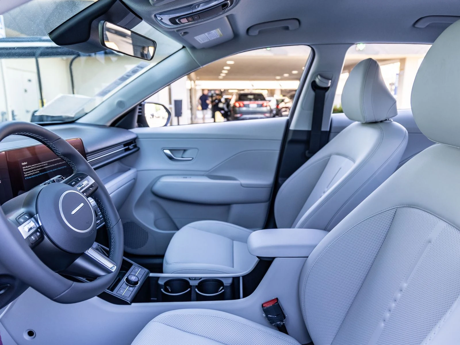 2026 Hyundai Kona SEL Premium (SX2), 15/30