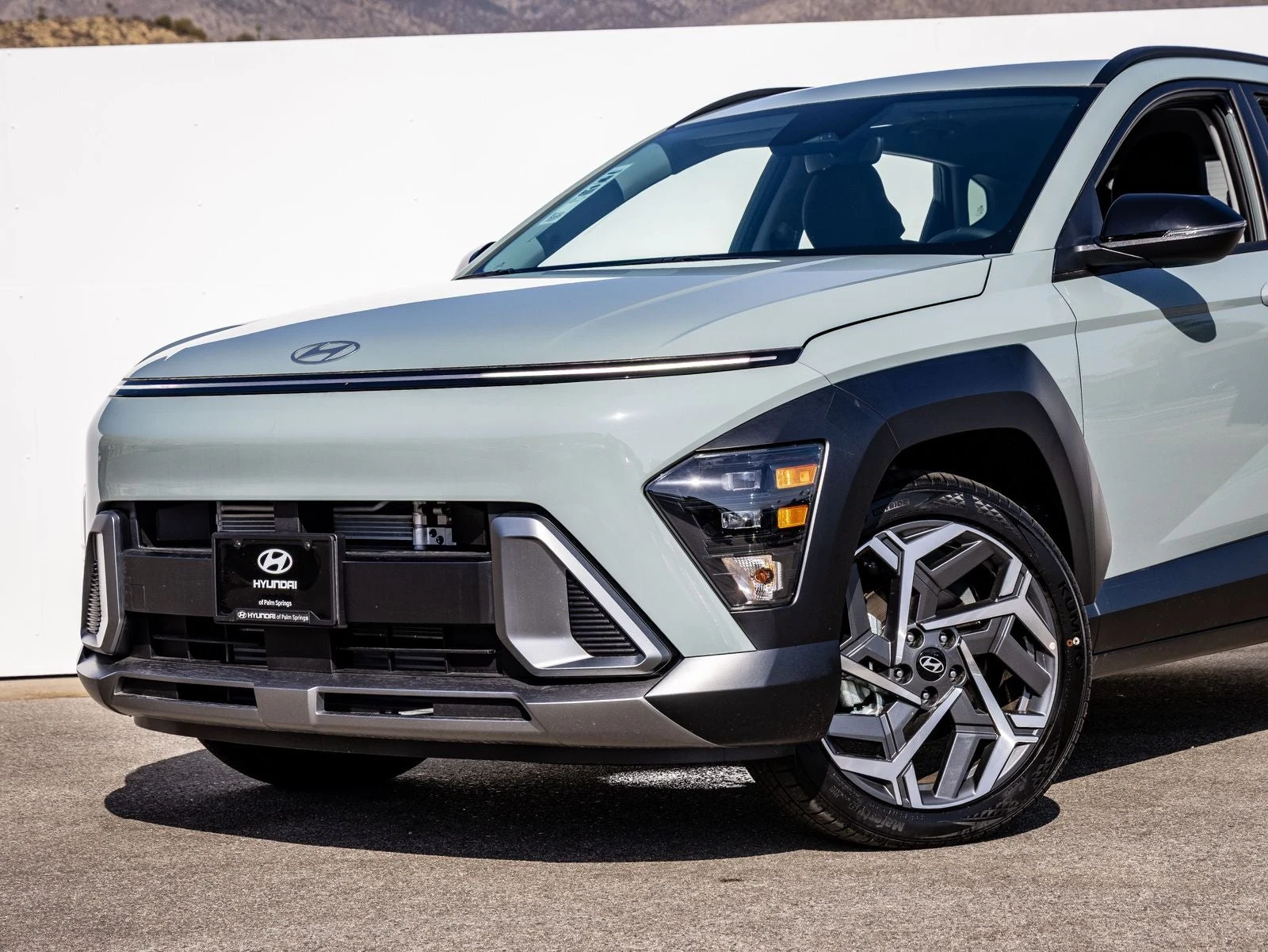 2026 Hyundai Kona SEL Premium (SX2), 2/30