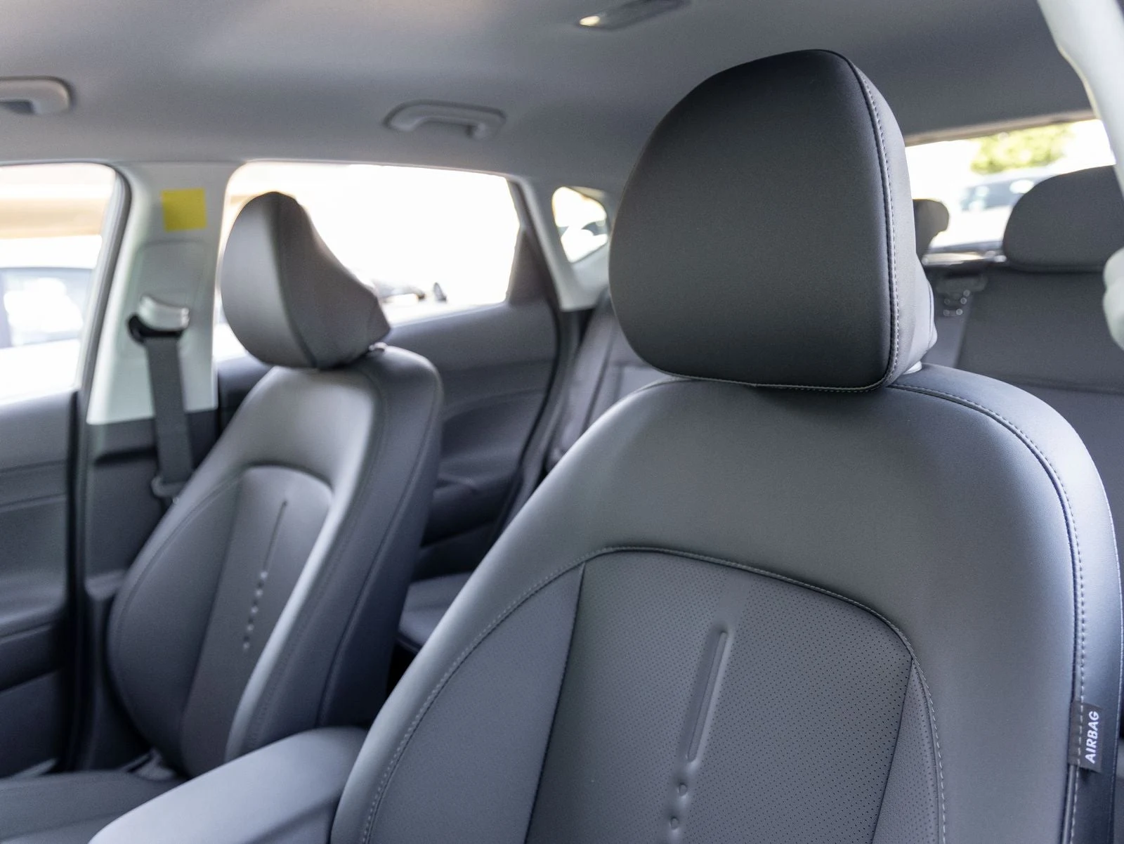 2026 Hyundai Kona SEL Premium (SX2), 17/30