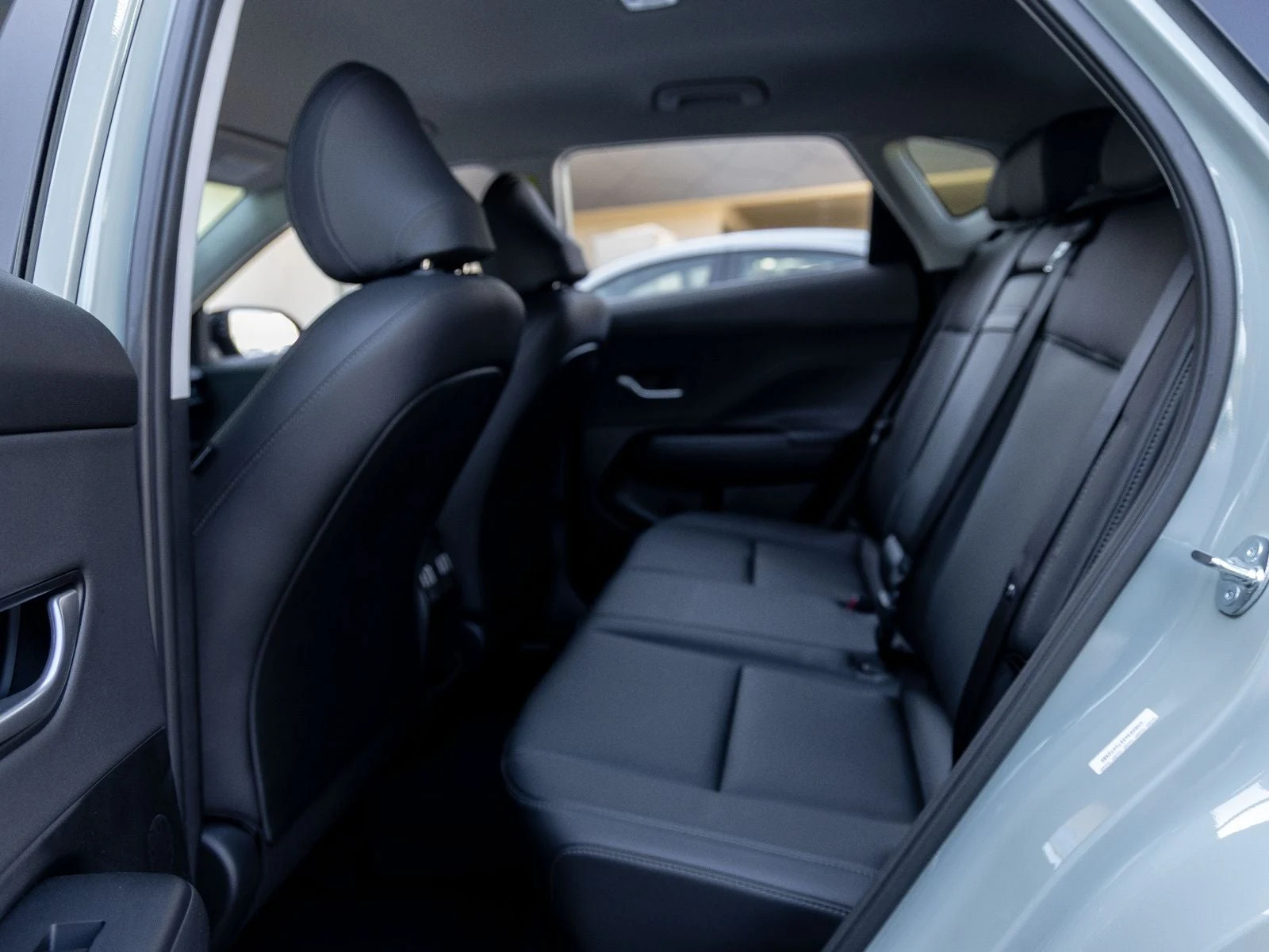 2026 Hyundai Kona SEL Premium (SX2), 25/30