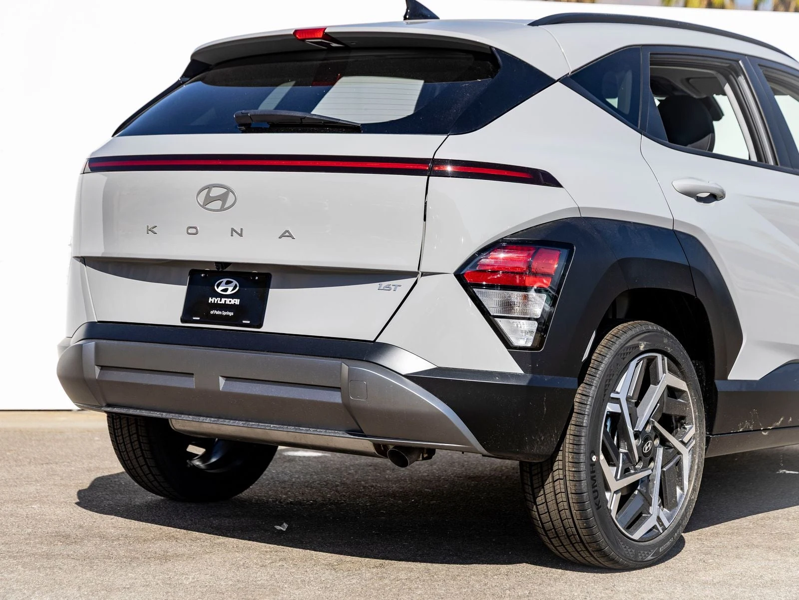 2026 Hyundai Kona SEL Premium (SX2), 14/30