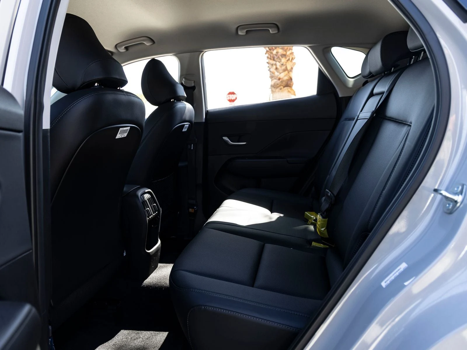 2026 Hyundai Kona SEL Premium (SX2), 26/30