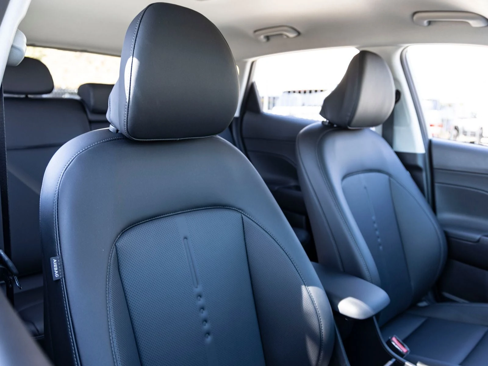 2026 Hyundai Kona SEL Premium (SX2), 30/30
