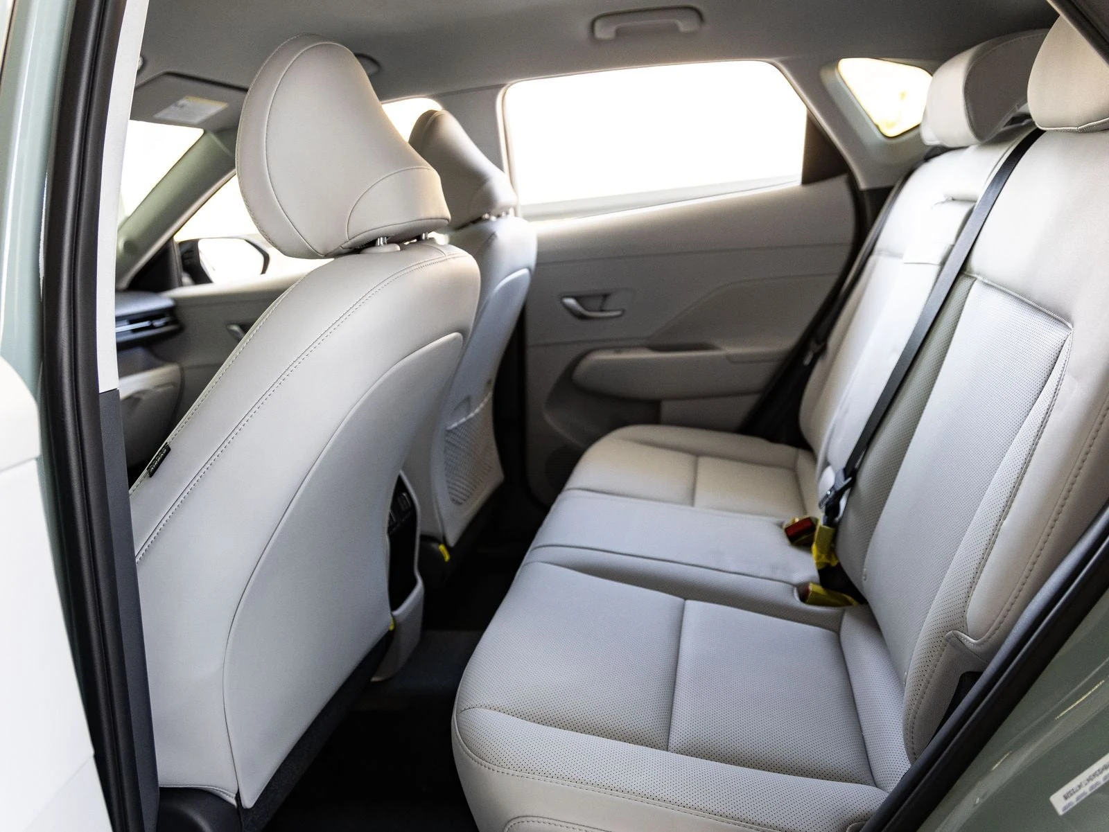 2026 Hyundai Kona SEL Premium (SX2), 26/30