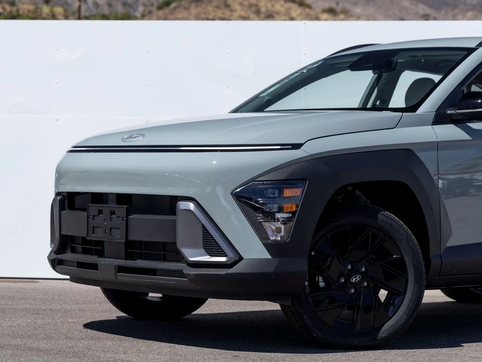 2027 Hyundai Kona SEL Sport (SX2), 2/30
