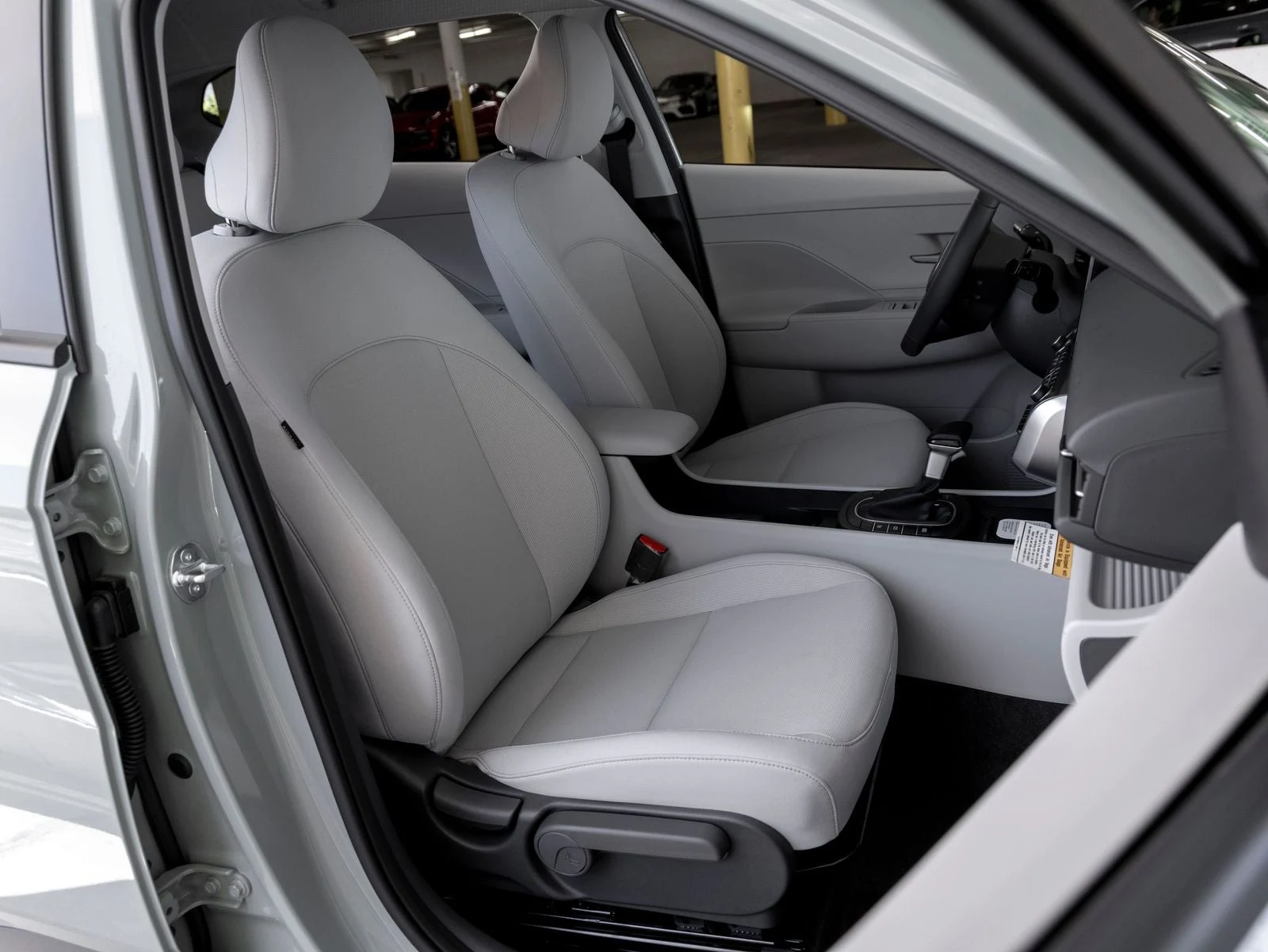 2027 Hyundai Kona SEL Sport (SX2), 26/30