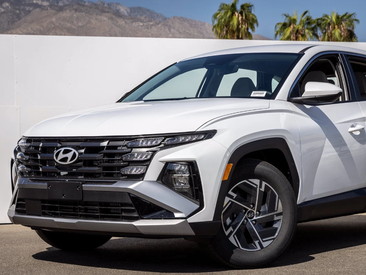 2026 Hyundai Tucson Hybrid SE (2025 Update), 2/24